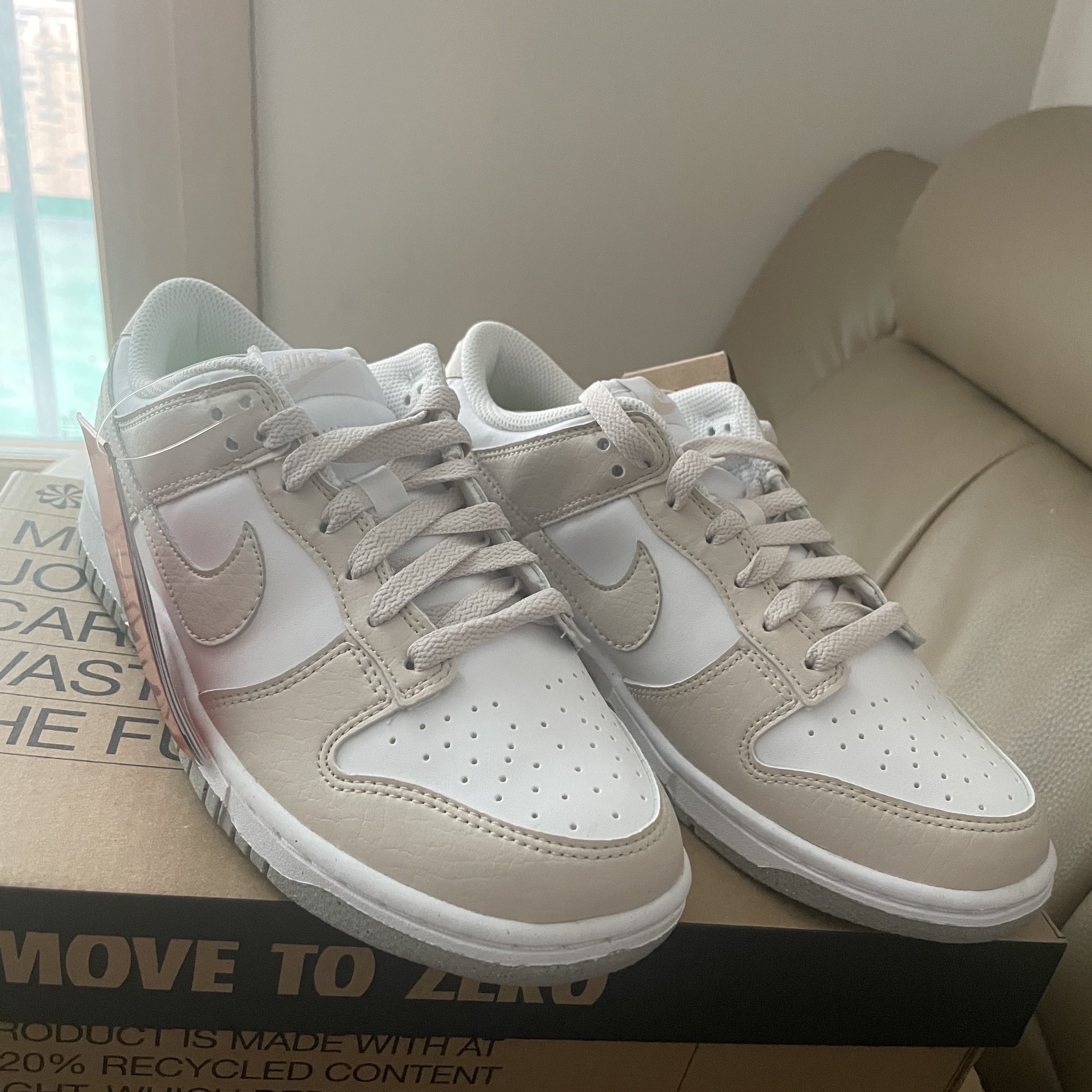 (W) Nike Dunk Low Next Nature Light Orewood Brown 착용 스타일