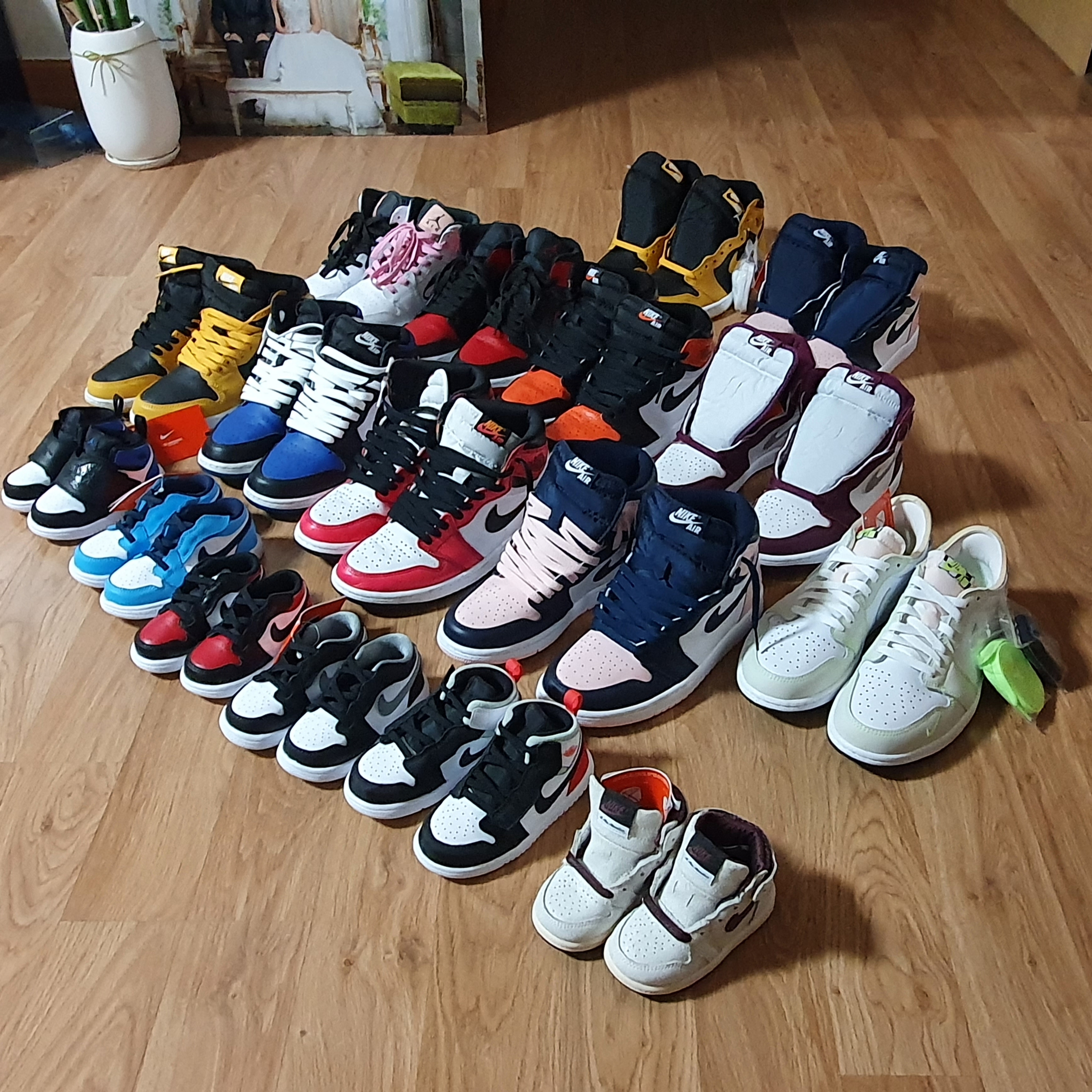 (W) Jordan 1 Retro High OG Atmosphere, Jordan 1 Retro High OG Pollen 착용 스타일