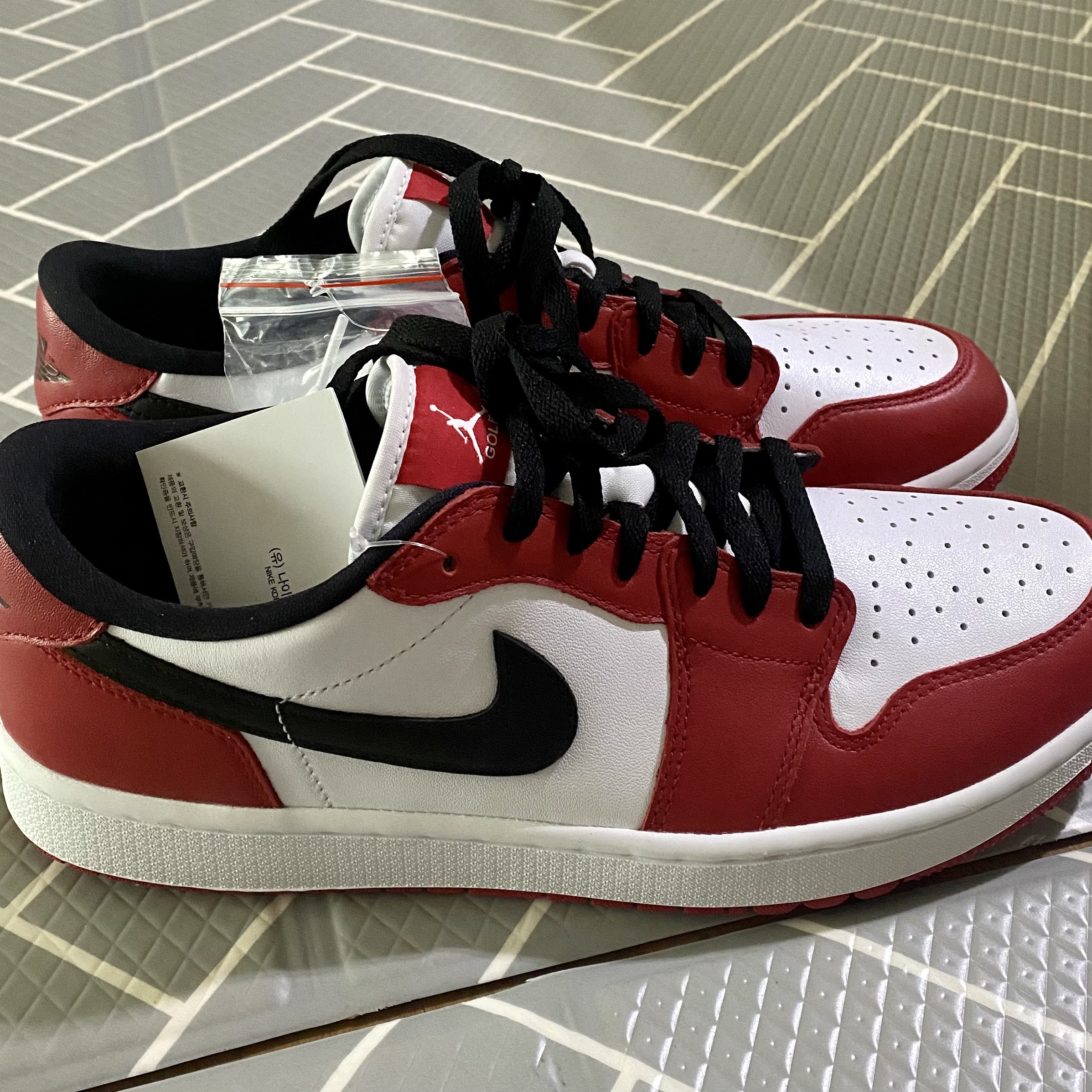 Jordan 1 Low Golf Chicago 착용 스타일