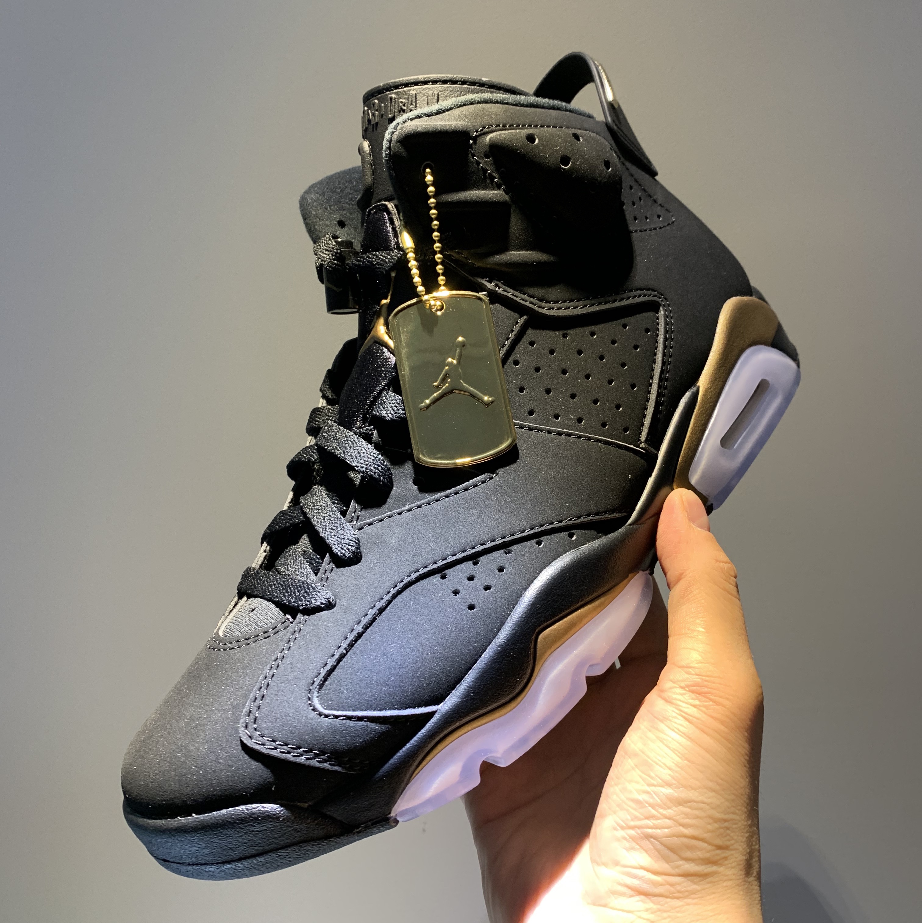 Jordan 6 Retro DMP 2020 착용 스타일 - 1