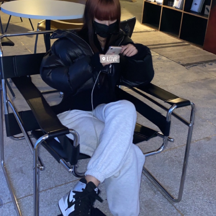 (W) Jordan 1 Retro High OG Silver Toe 착용 스타일 - 1