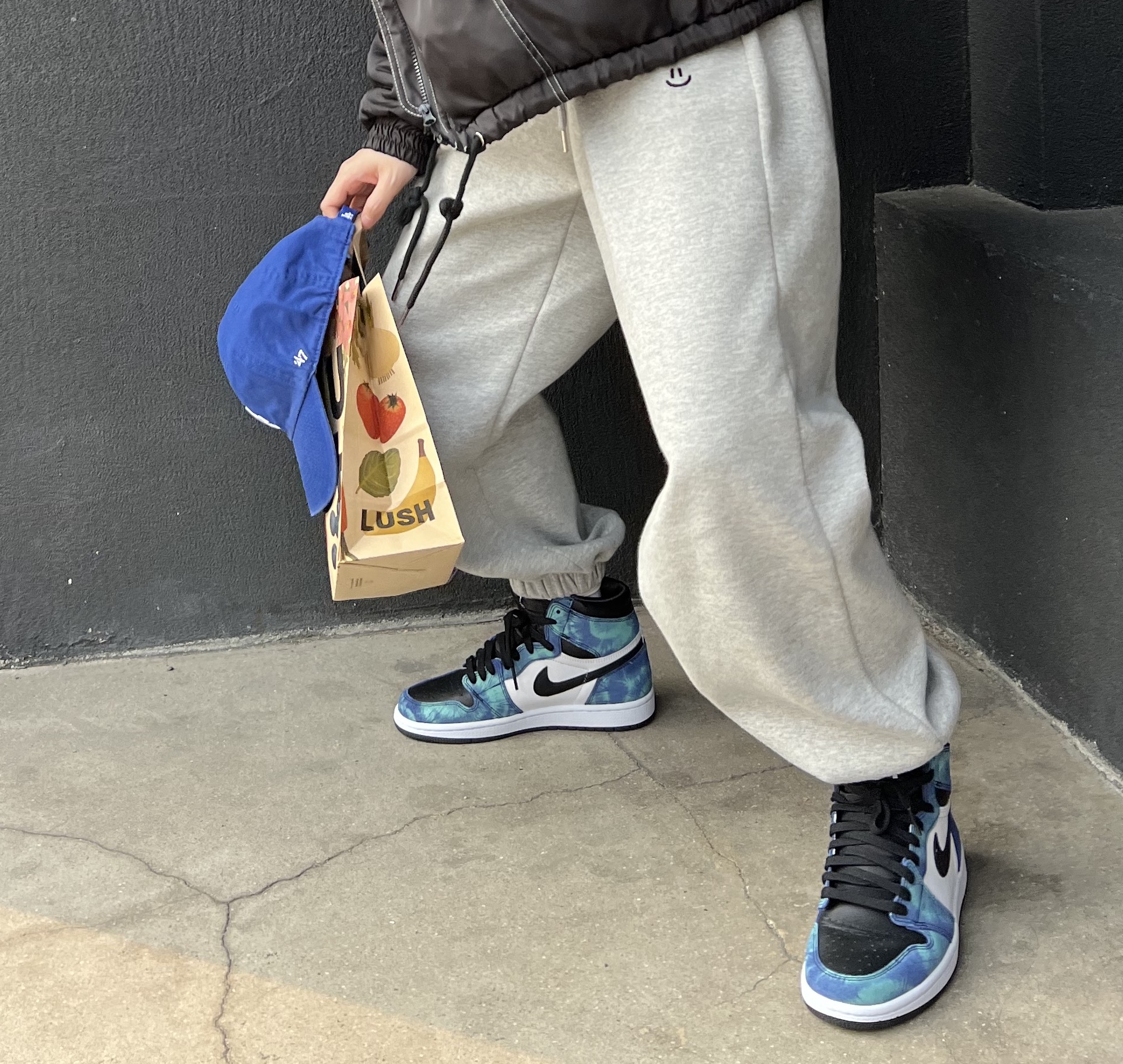 (W) Jordan 1 Retro High Tie-Dye 착용 스타일 - 1