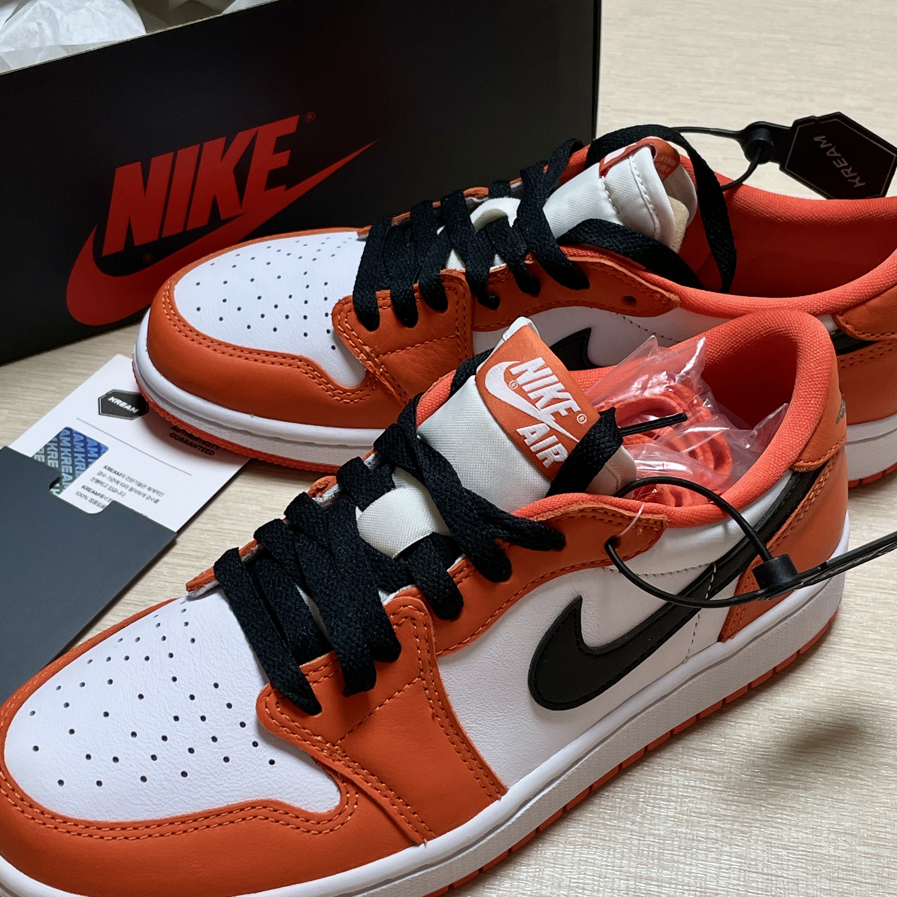 (W) Jordan 1 Low OG Starfish 착용 스타일