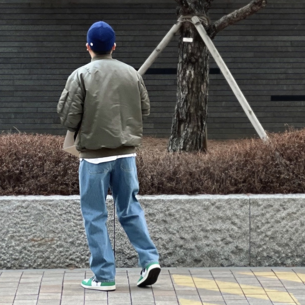 (W) Jordan 1 Retro High OG Lucky Green 착용 스타일 - 1