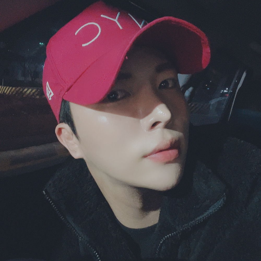 KREAM 프로필 이미지