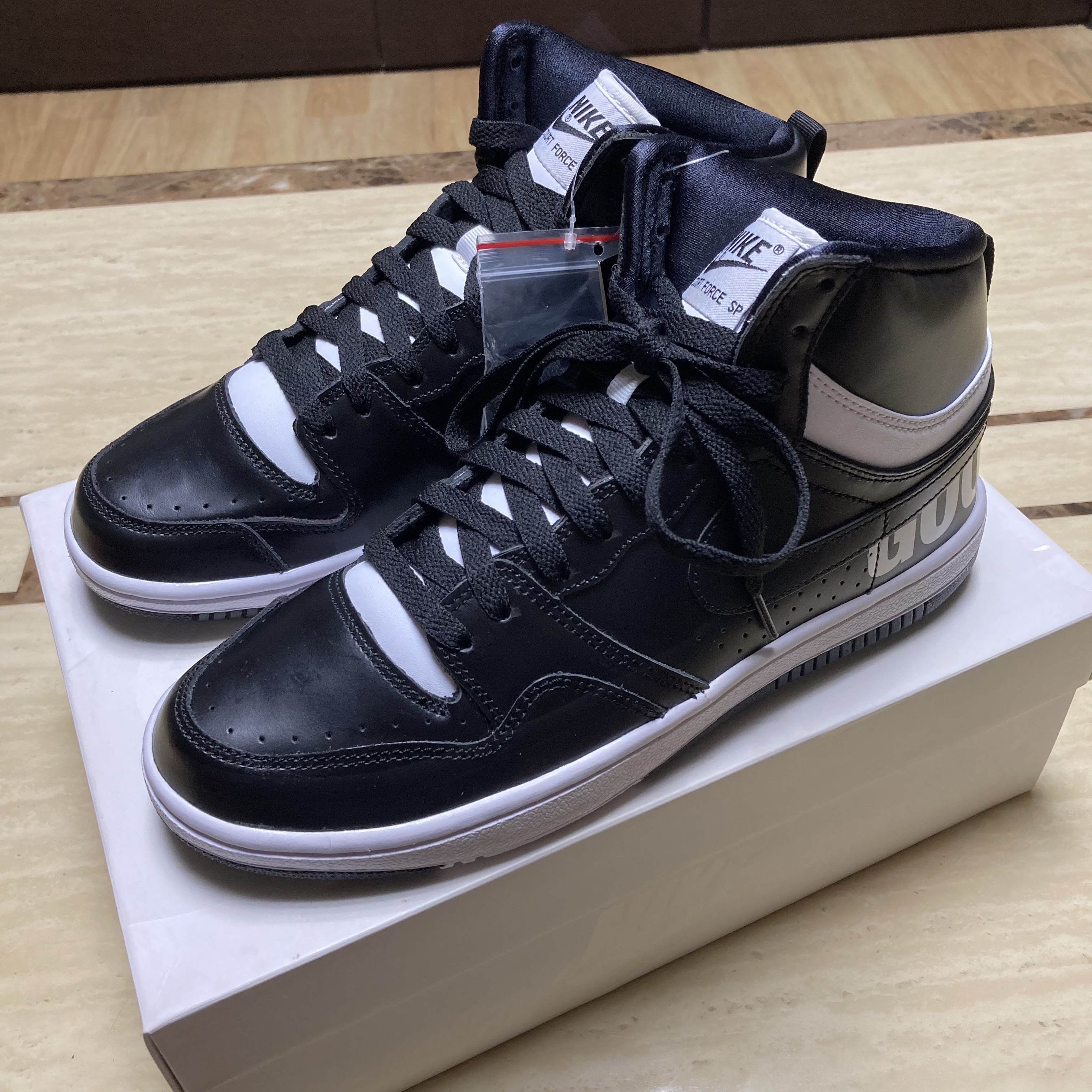 Nike x Goodenough x Fragment Court Force Mid SP Black White 착용 스타일 - 2