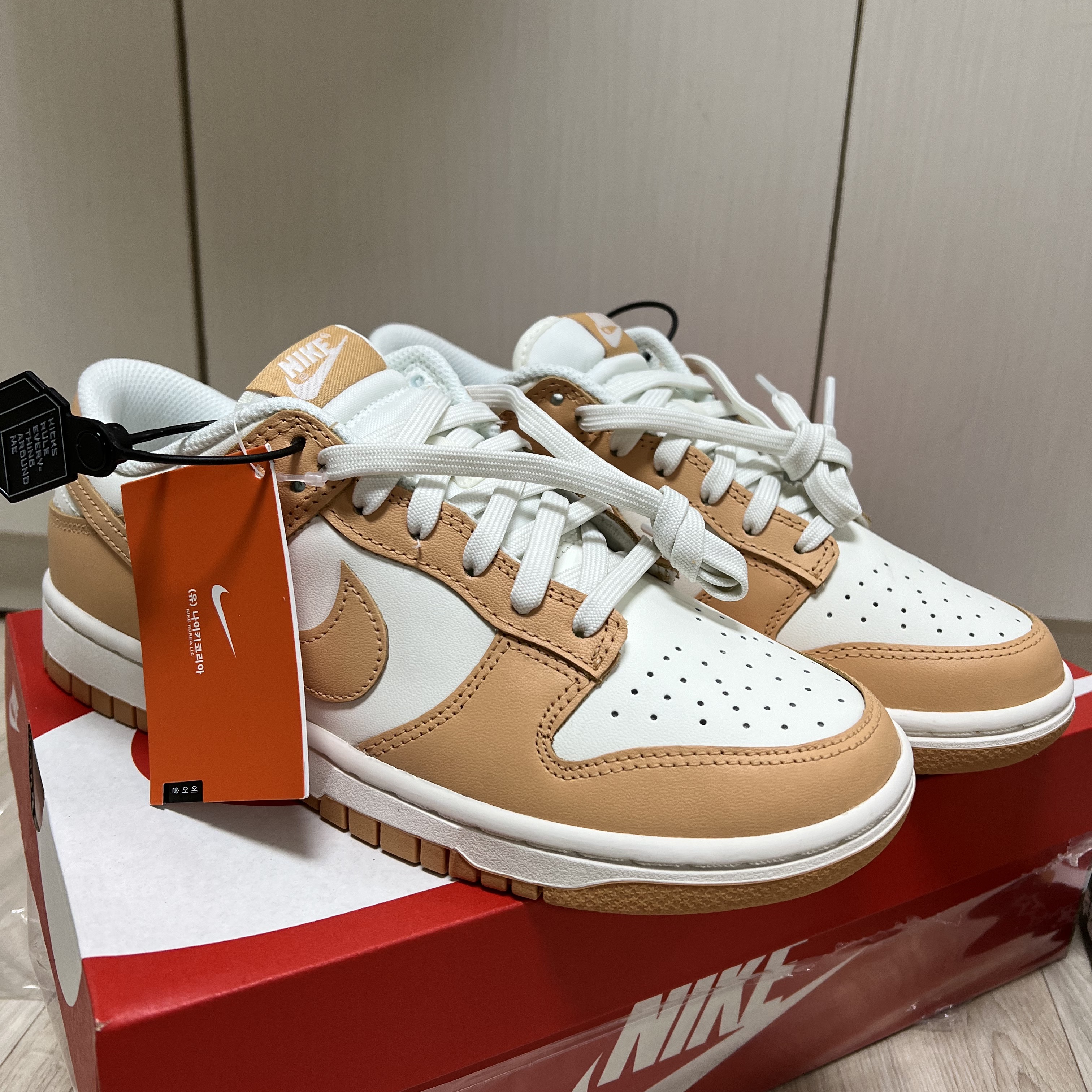 (W) Nike Dunk Low Harvest Moon 착용 스타일 - 2