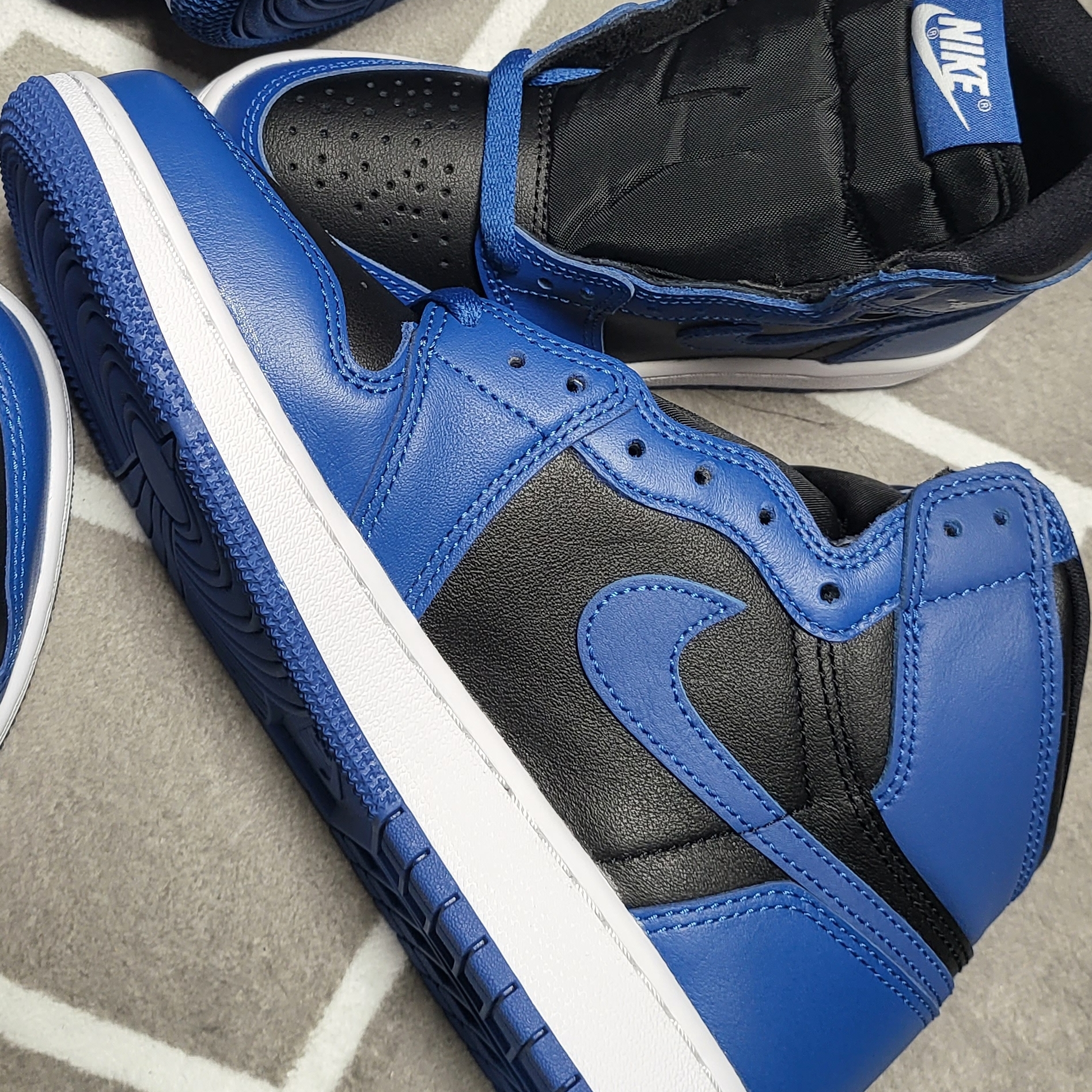 Jordan 1 Retro High OG Dark Marina Blue, (GS) Jordan 1 Retro High OG Dark Marina Blue 착용 스타일 - 3