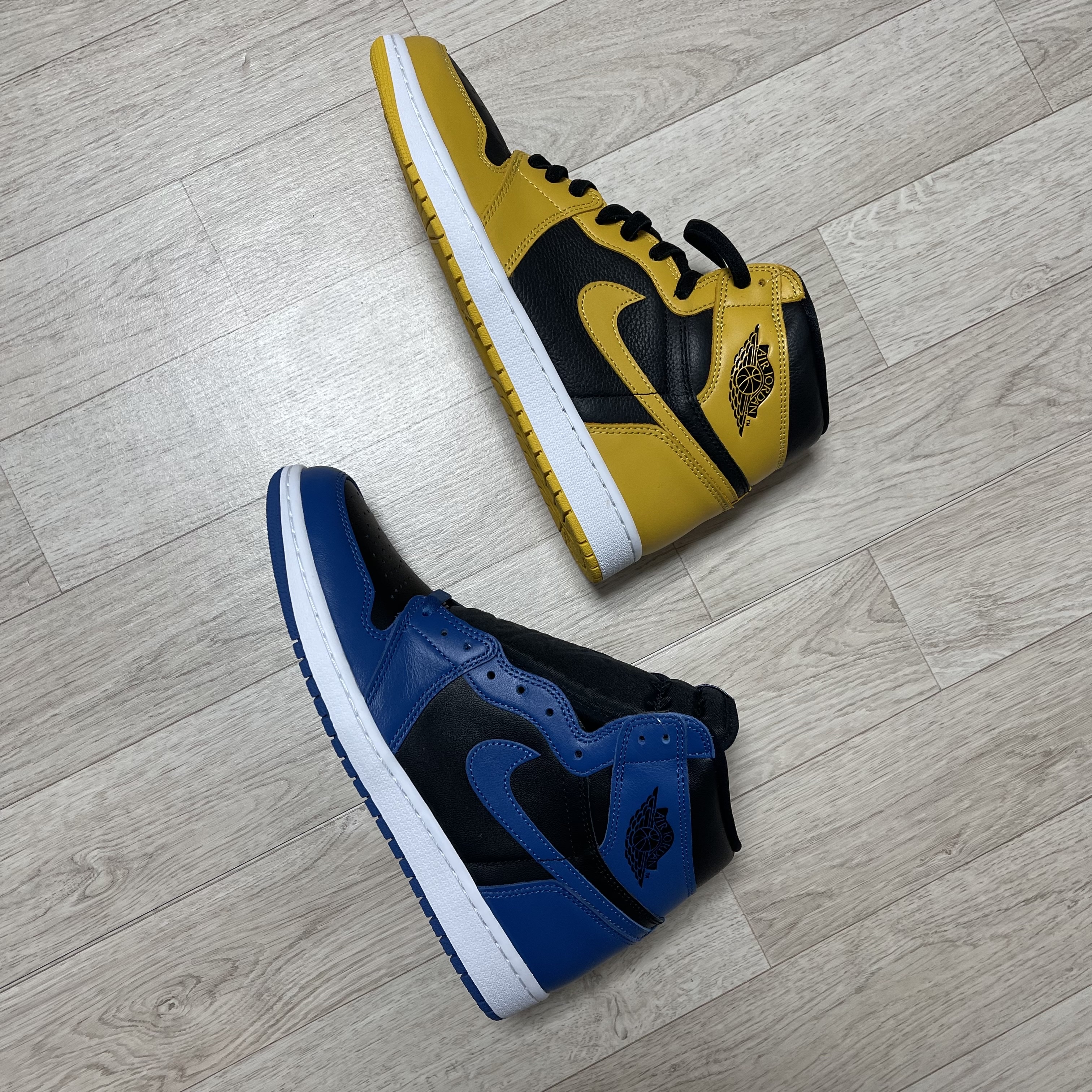 Jordan 1 Retro High OG Pollen, Jordan 1 Retro High OG Dark Marina Blue 착용 스타일 - 1