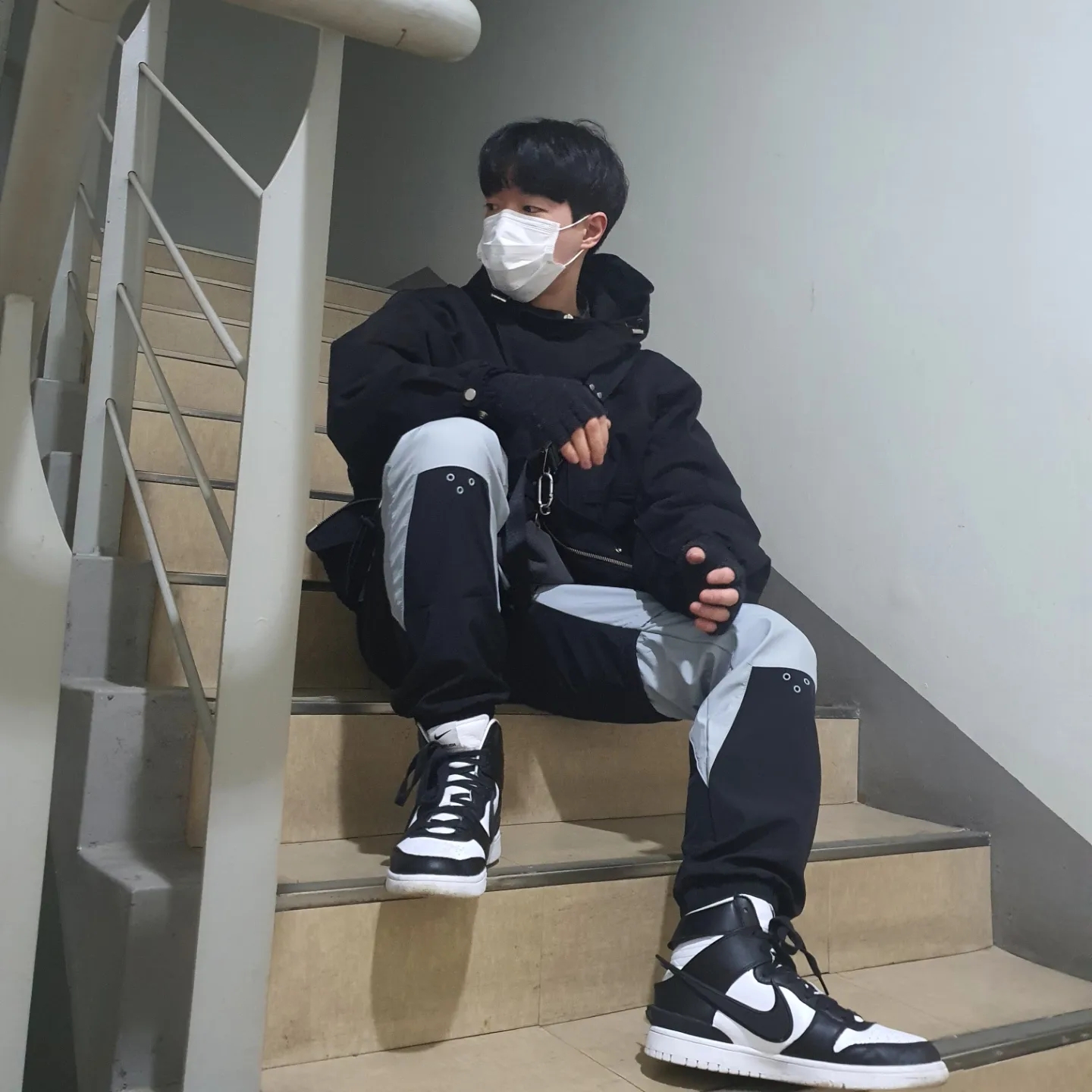 Nike x Ambush Dunk High Black 착용 스타일 - 1