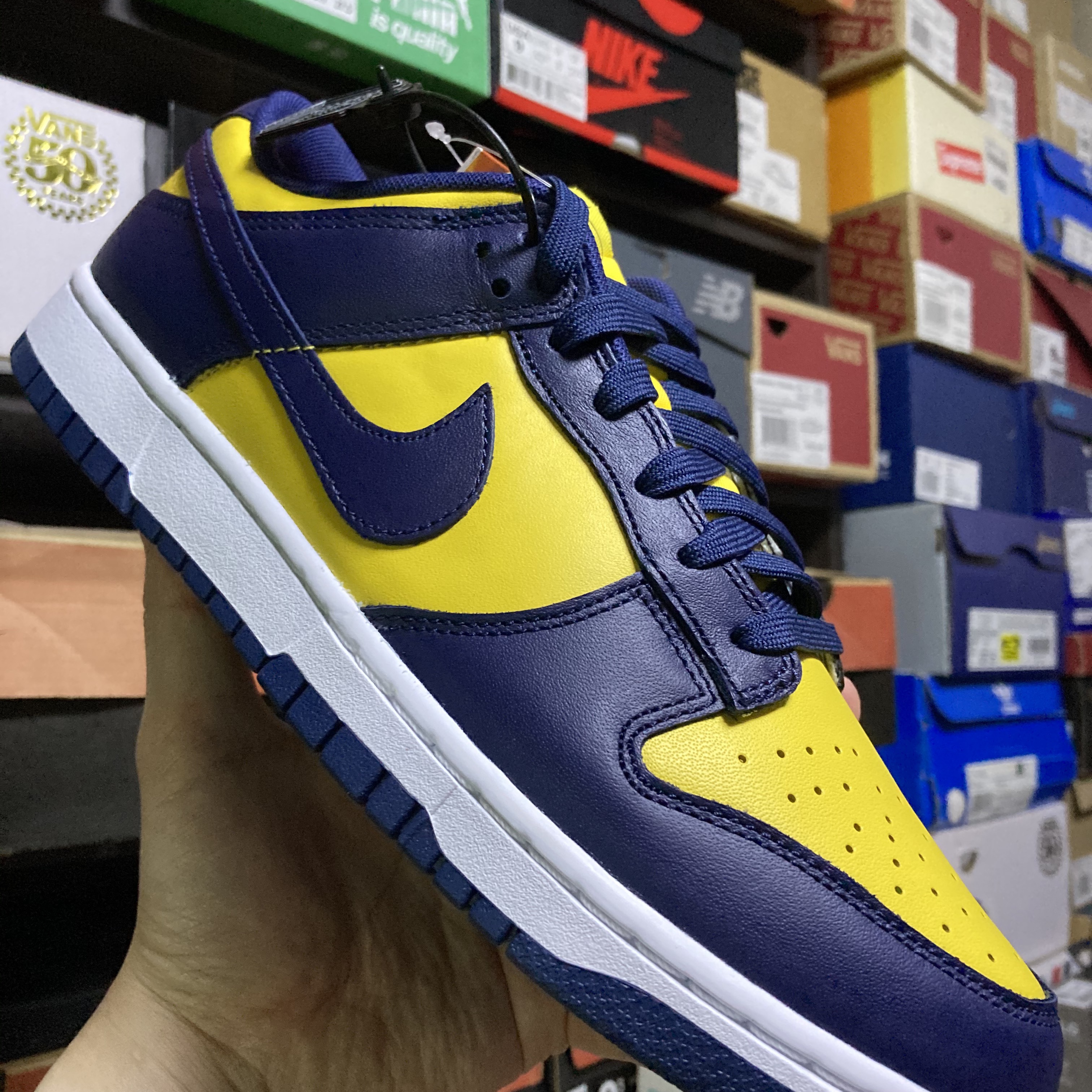Nike Dunk Low Retro Varsity Maize 착용 스타일 - 1
