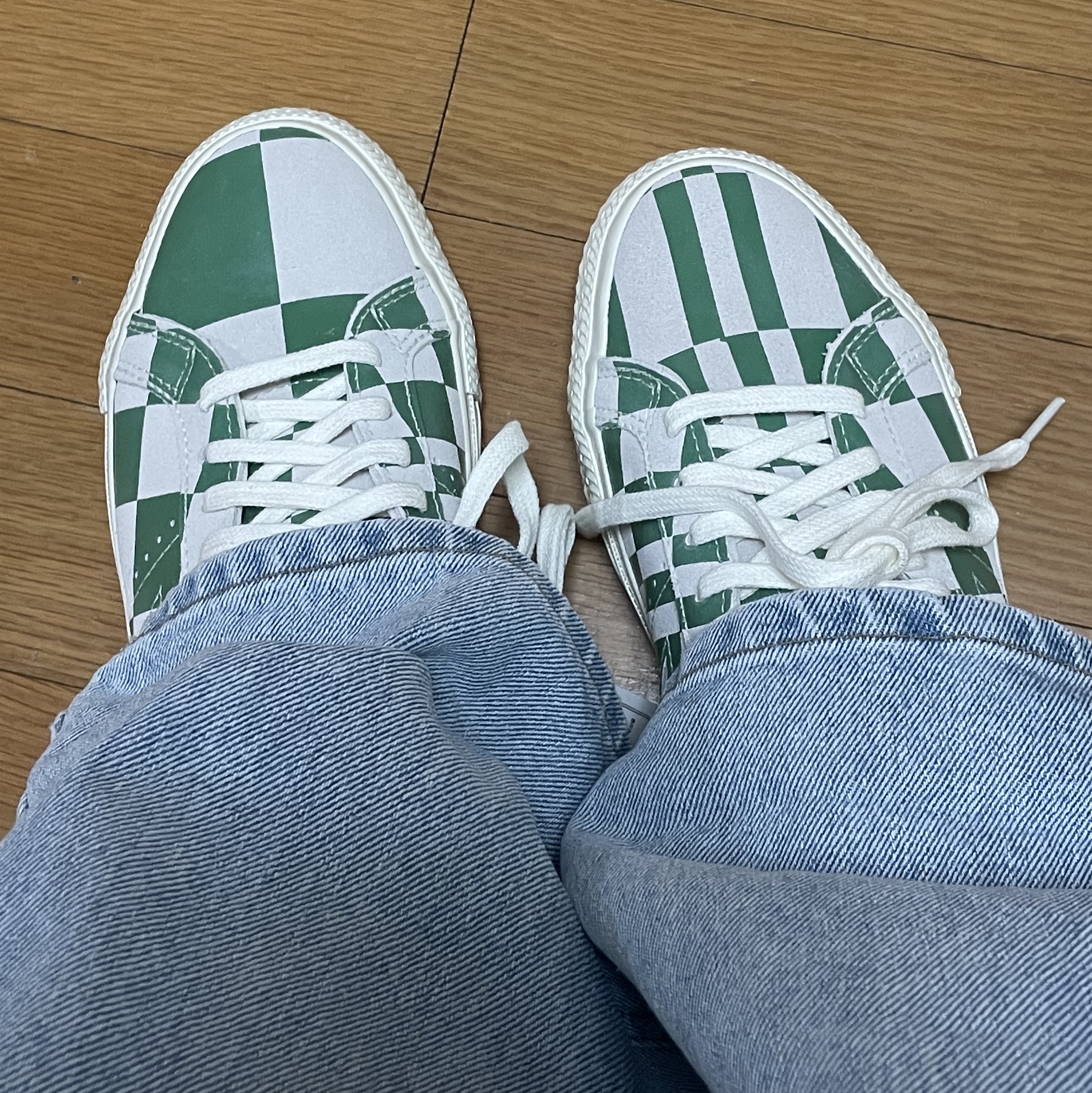 Converse One Star Ox Blocked White Medium Green 착용 스타일 - 1