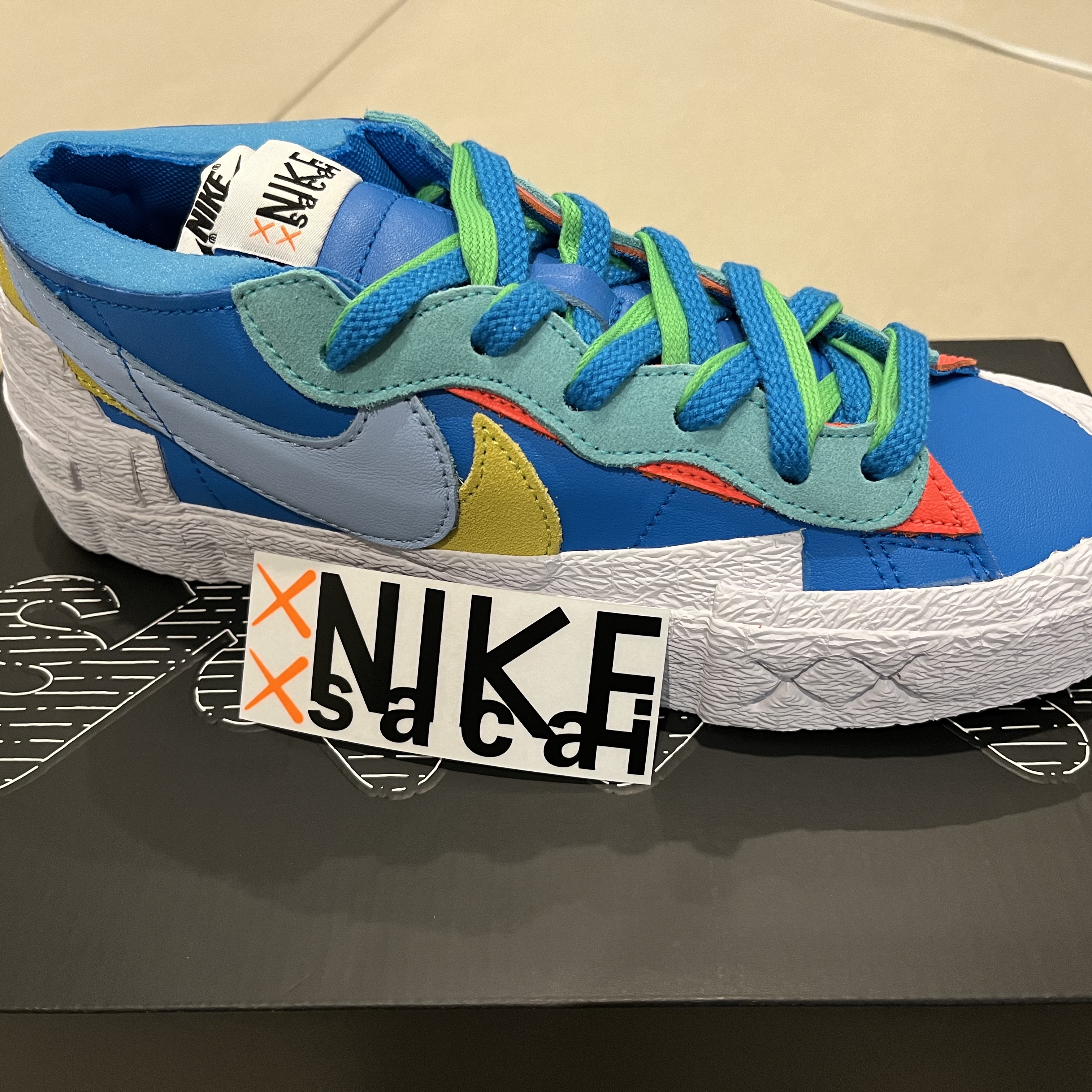 Nike x Sacai x Kaws Blazer Low Neptune Blue 착용 스타일