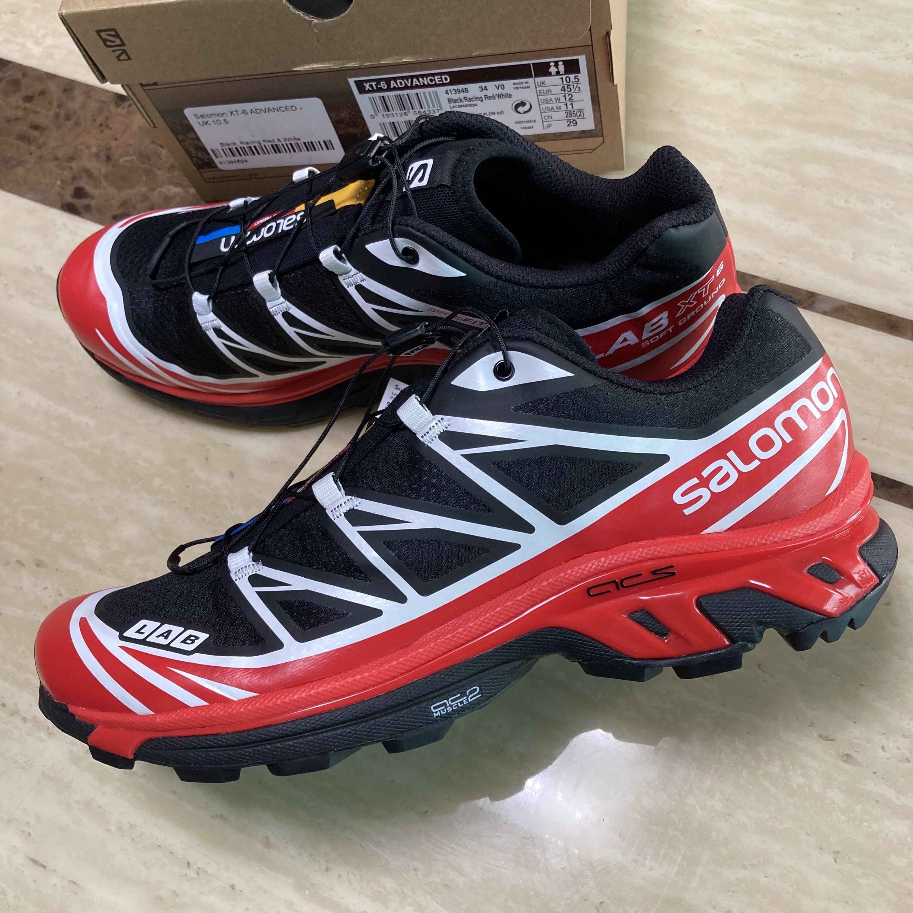 Salomon XT-6 ADV Black Racing Red 착용 스타일 - 4
