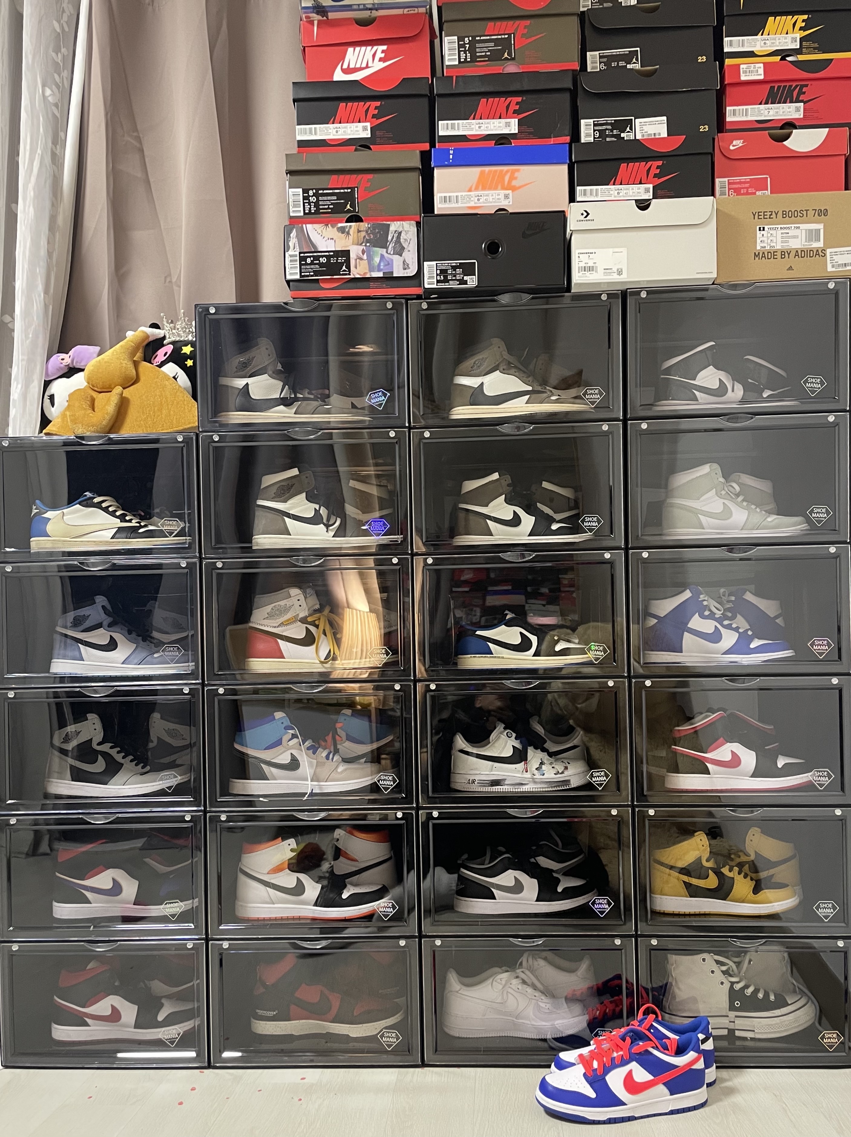 Jordan 1 x Travis Scott x Fragment Retro Low OG SP Military Blue, Jordan 1 x Travis Scott Retro High OG SP Mocha 착용 스타일