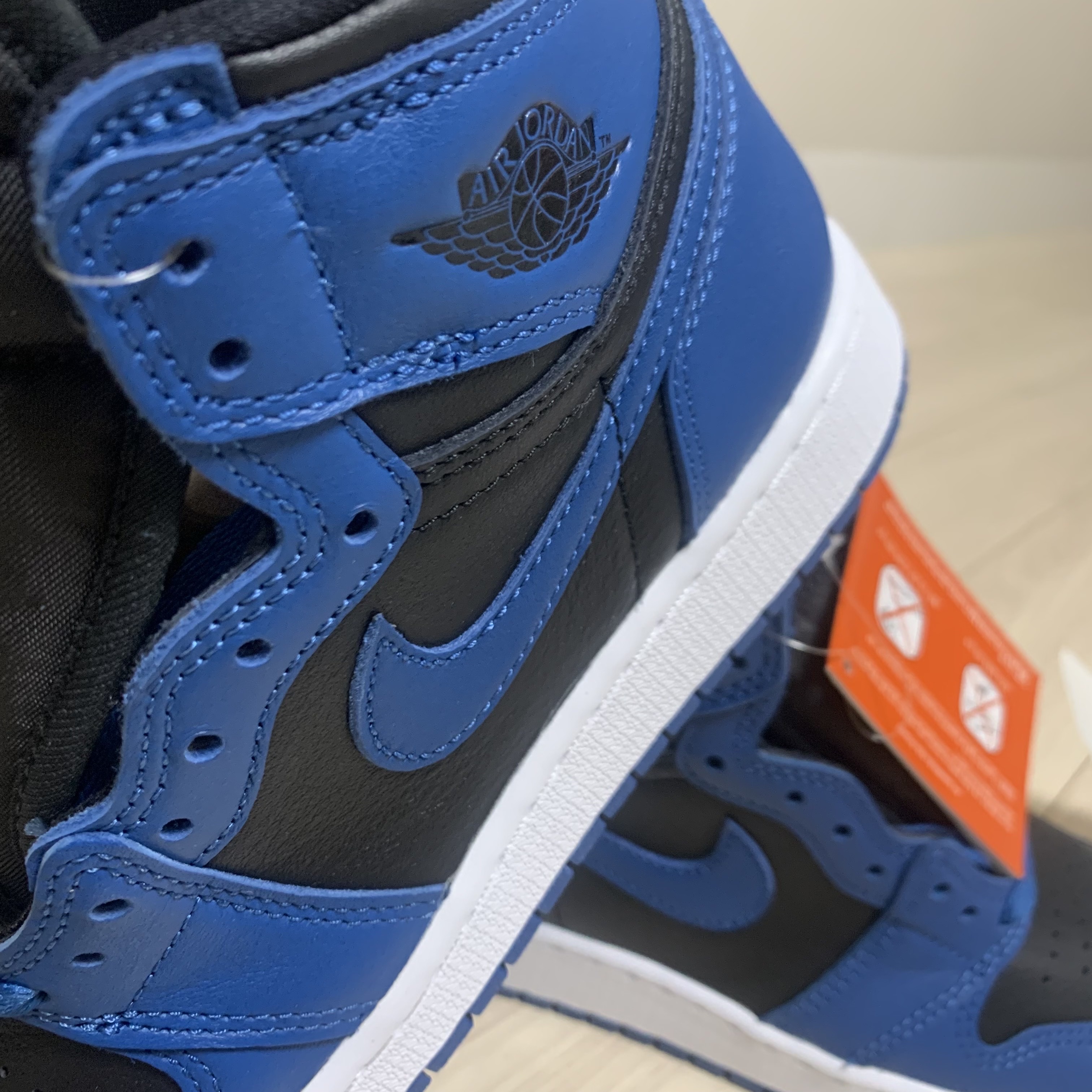 Jordan 1 Retro High OG Dark Marina Blue 착용 스타일 - 2