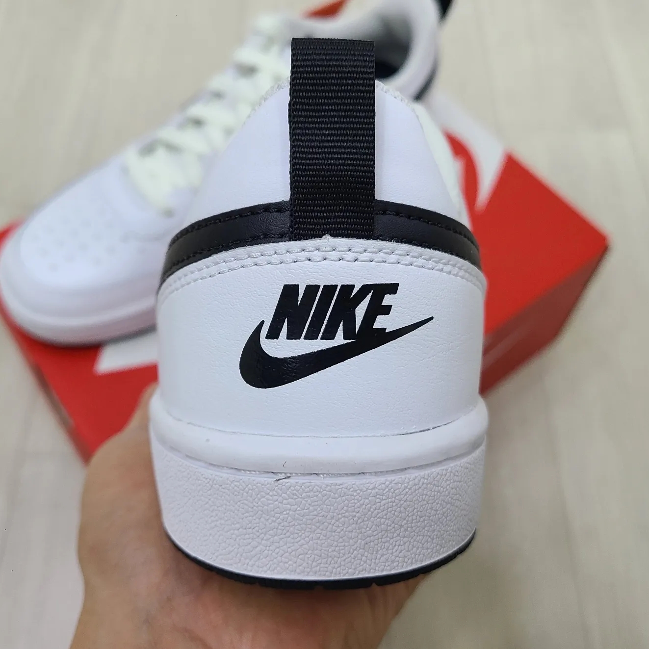(GS) Nike Court Borough Low 2 White Black 착용 스타일 - 3