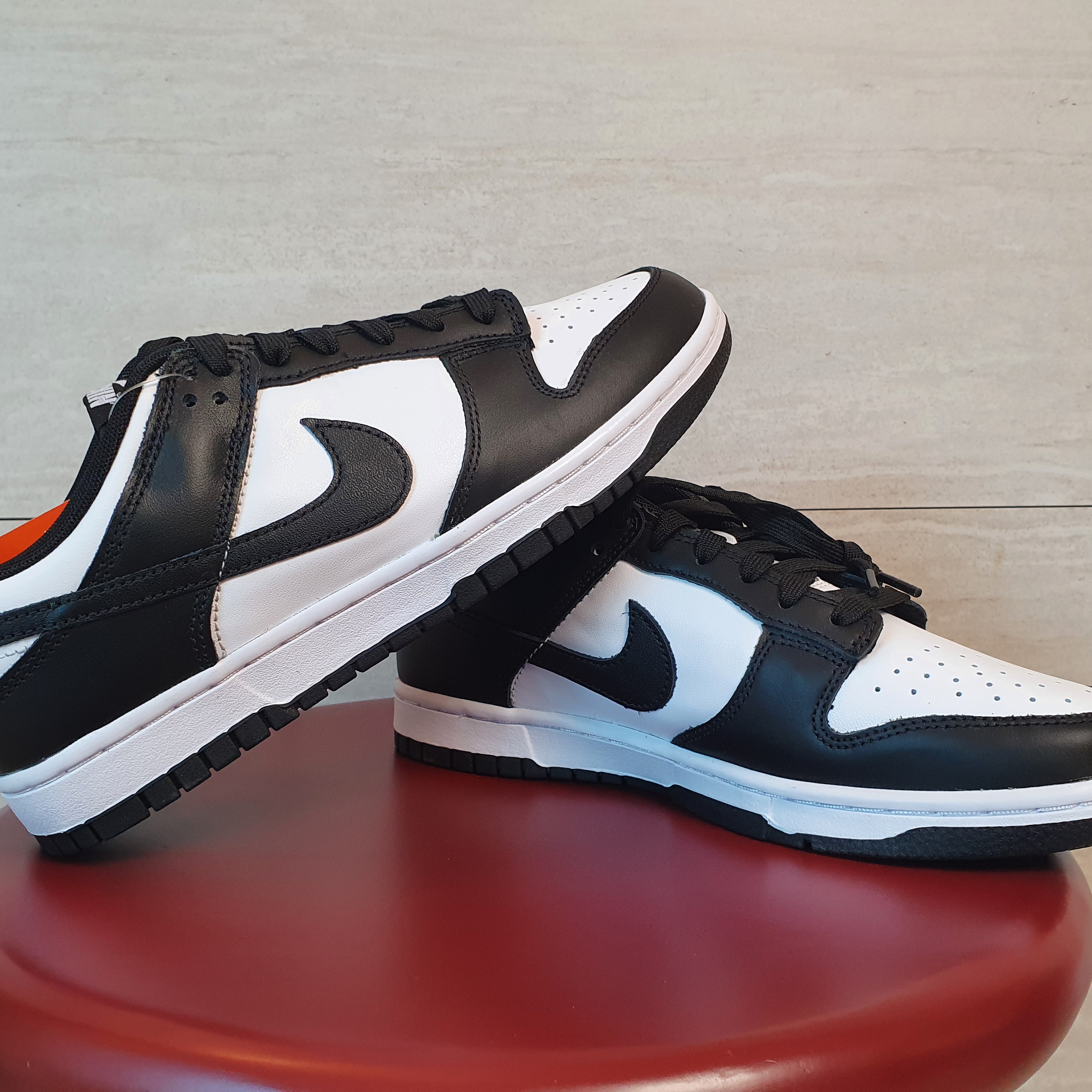 Nike Dunk Low Retro Black 착용 스타일