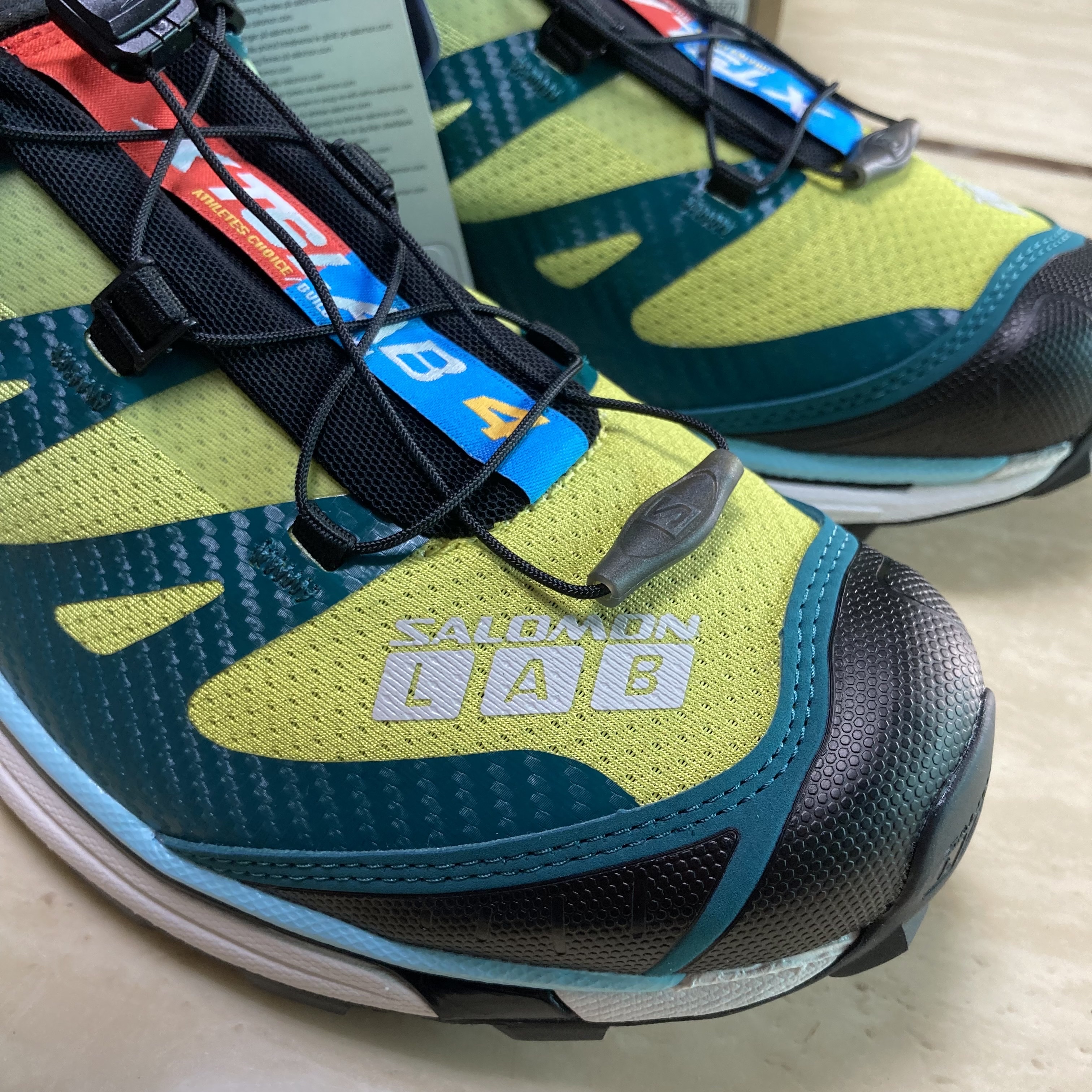 Salomon XT-4 ADV Tanager Turquoise 착용 스타일 - 2