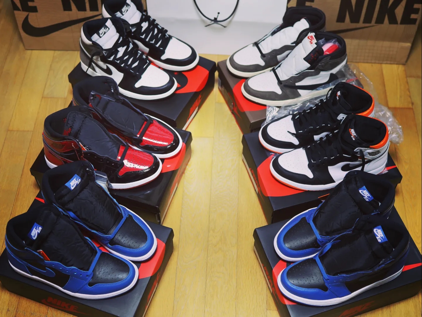 Jordan 1 Retro High OG Dark Marina Blue, Jordan 1 Retro High OG Patent Bred 착용 스타일 - 2