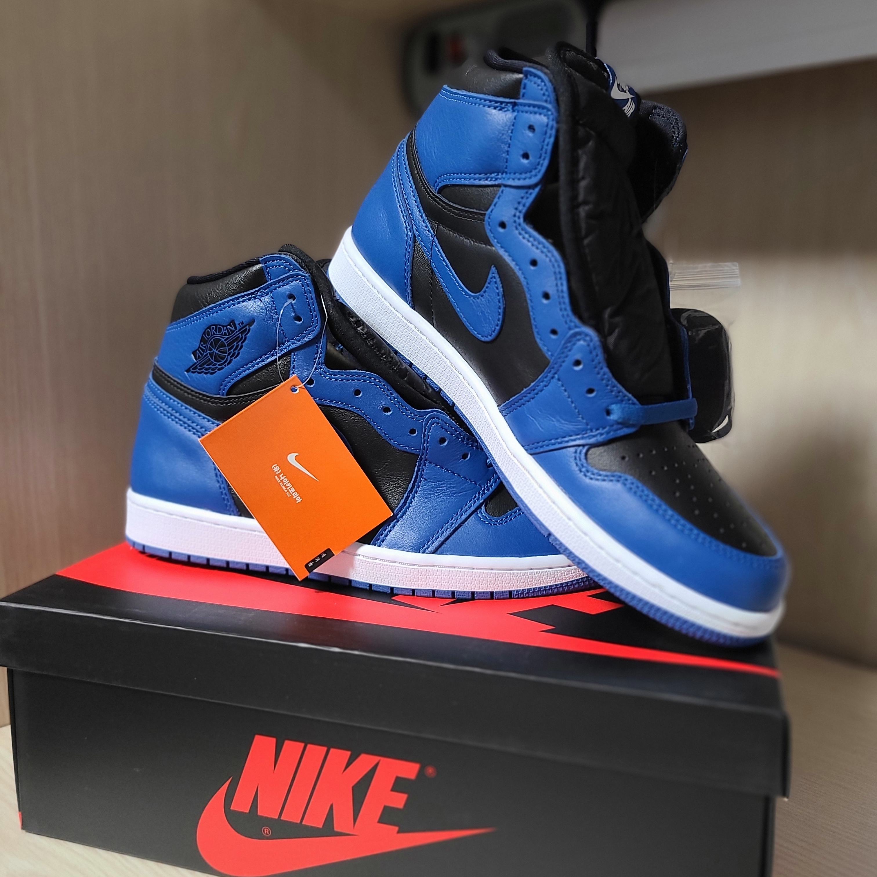 Jordan 1 Retro High OG Dark Marina Blue 착용 스타일 - 2