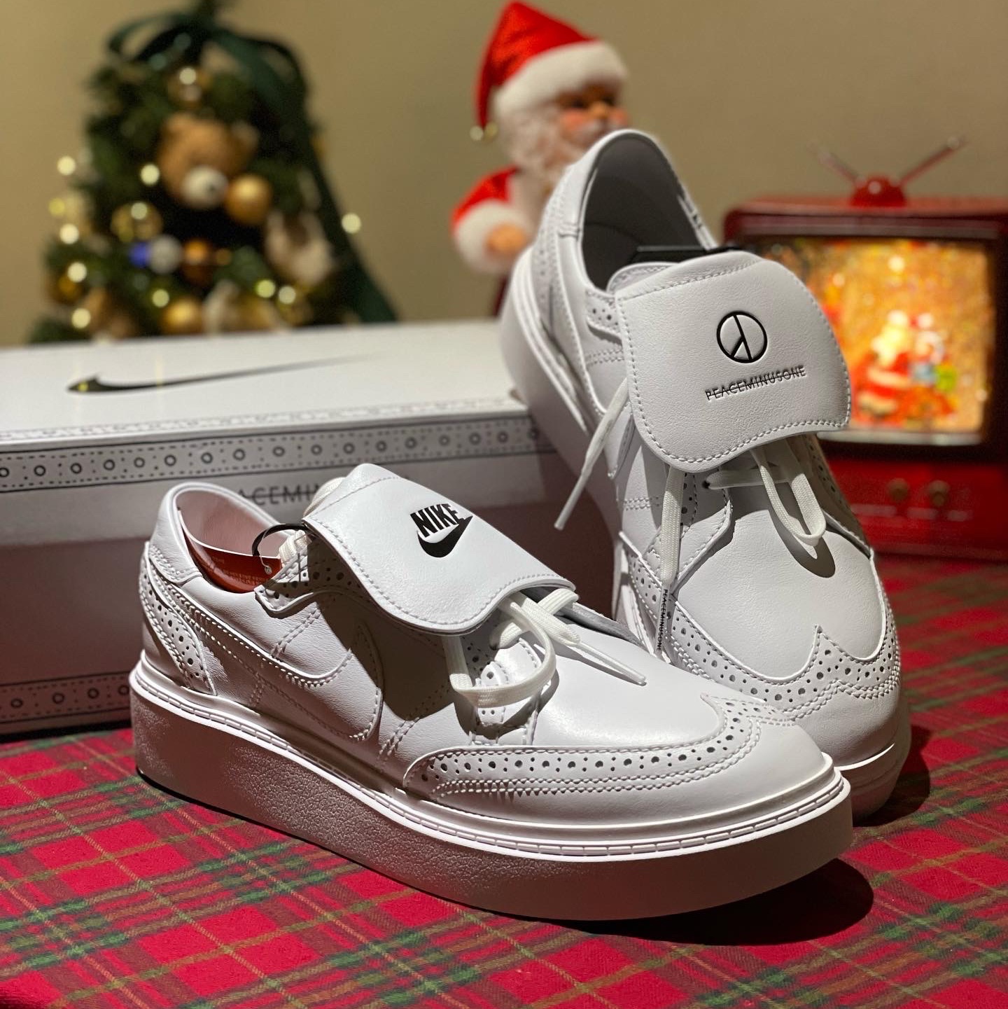 Nike x Peaceminusone Kwondo1 White 착용 스타일