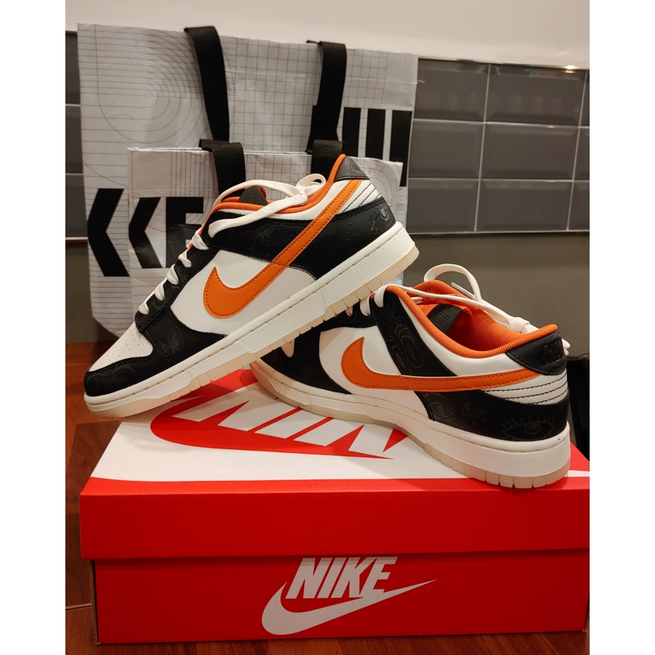 Nike Dunk Low Retro PRM Halloween 착용 스타일 - 1