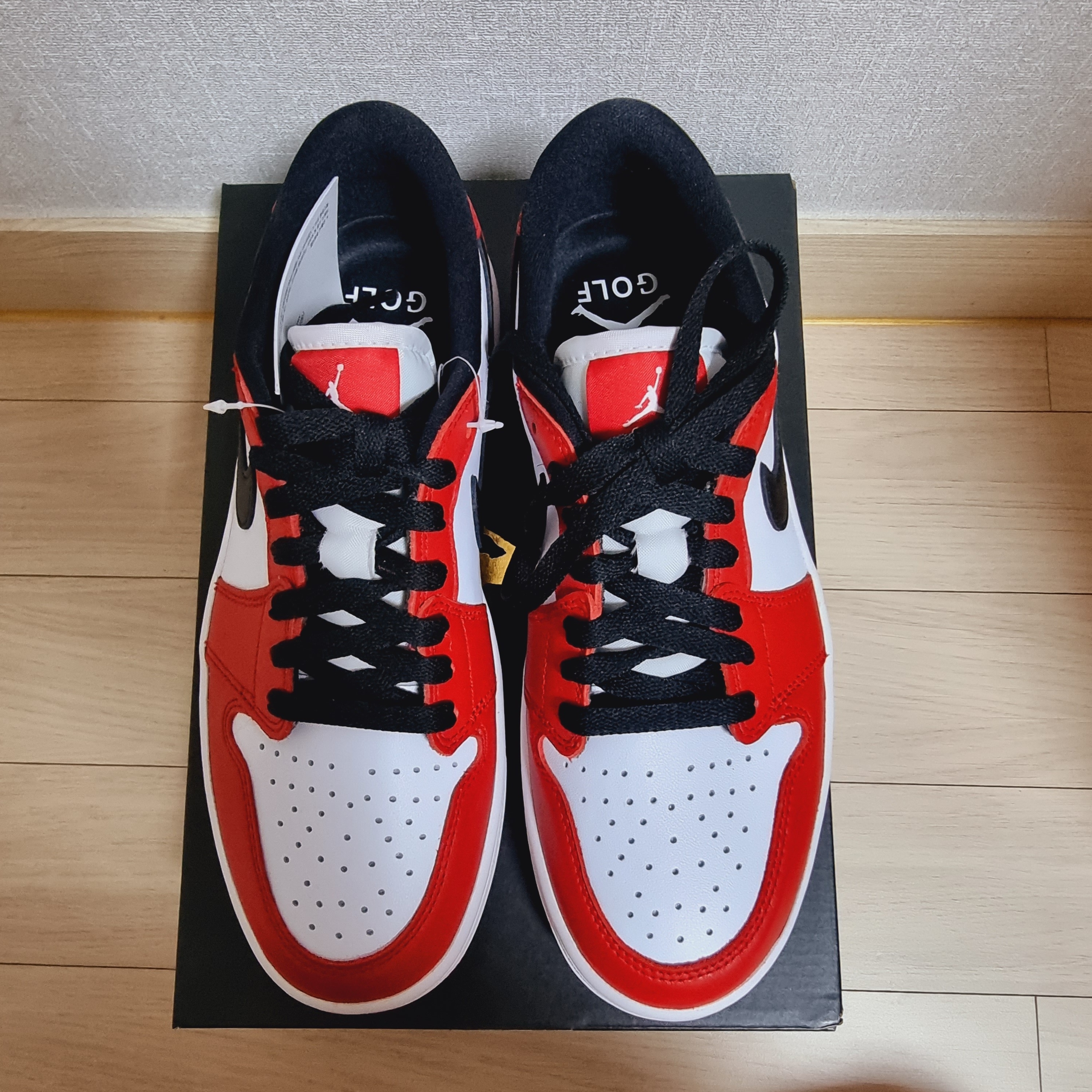 Jordan 1 Low Golf Chicago 착용 스타일 - 3