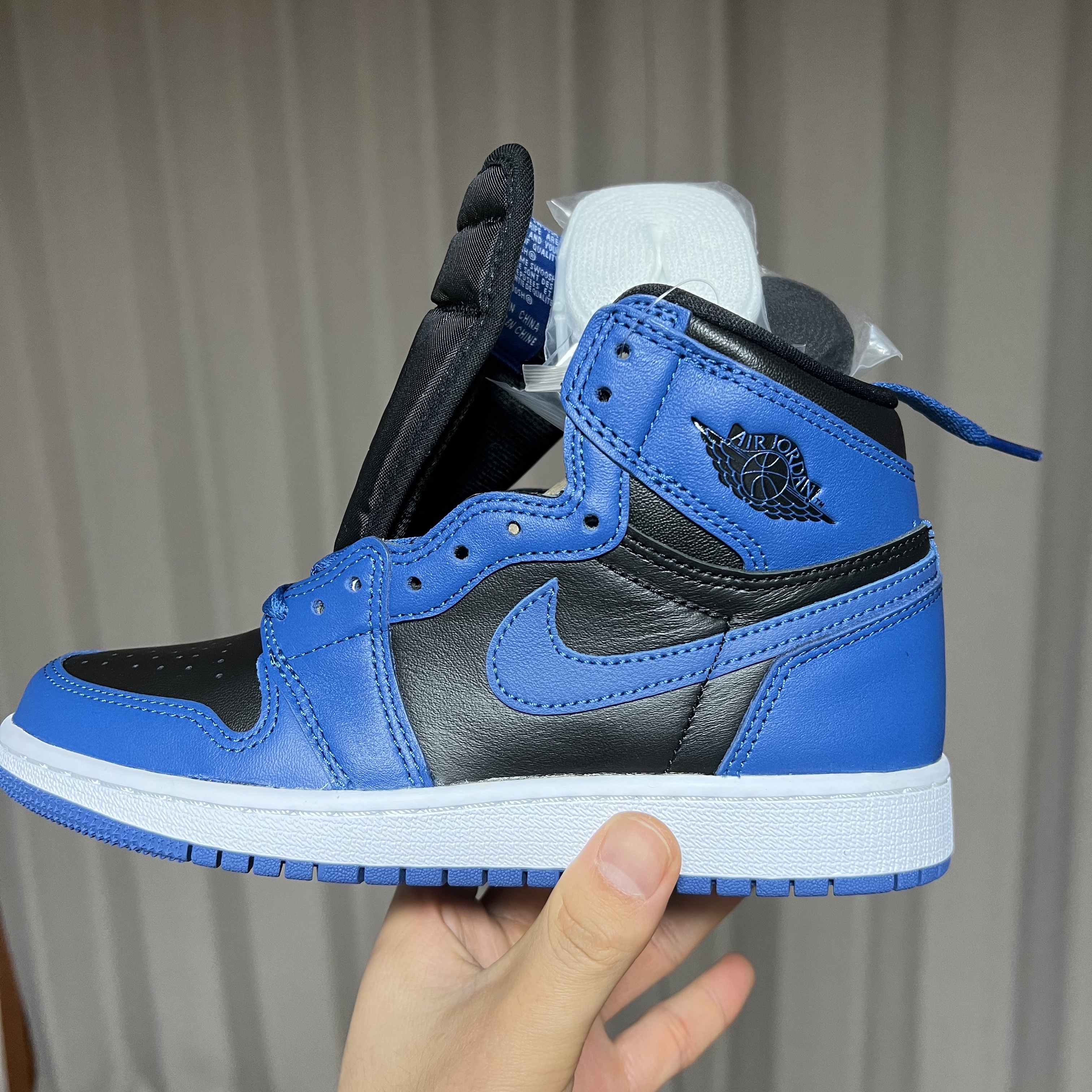 (GS) Jordan 1 Retro High OG Dark Marina Blue 착용 스타일 - 1
