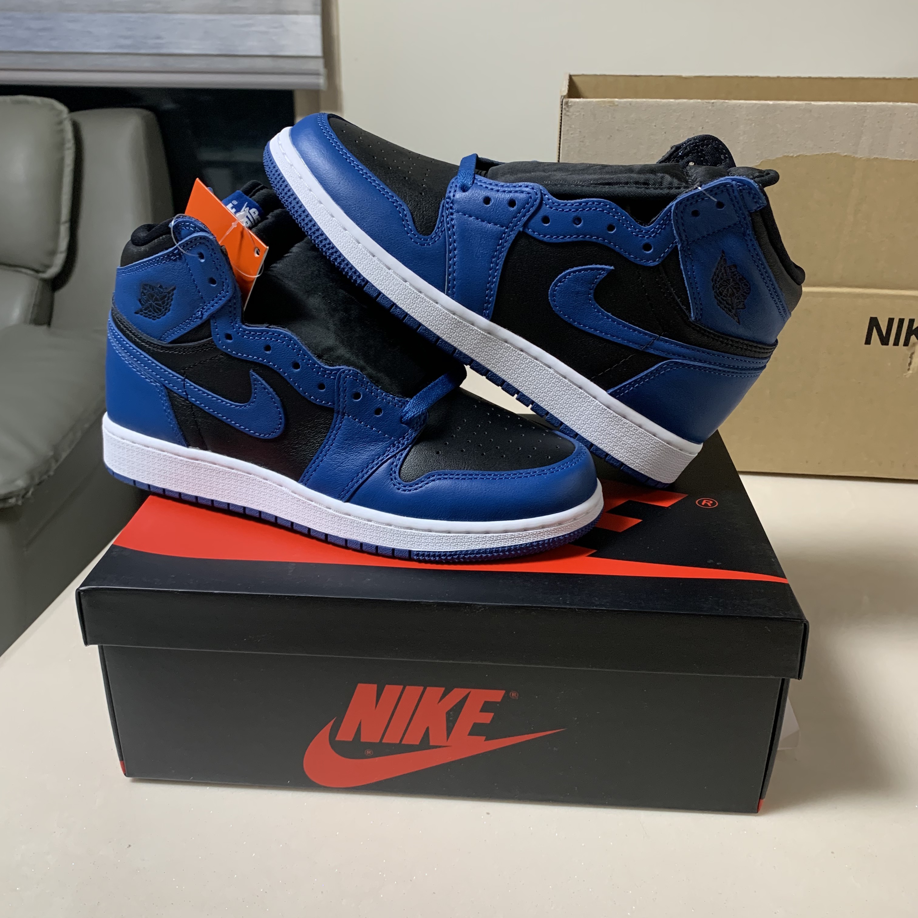 (GS) Jordan 1 Retro High OG Dark Marina Blue 착용 스타일 - 1