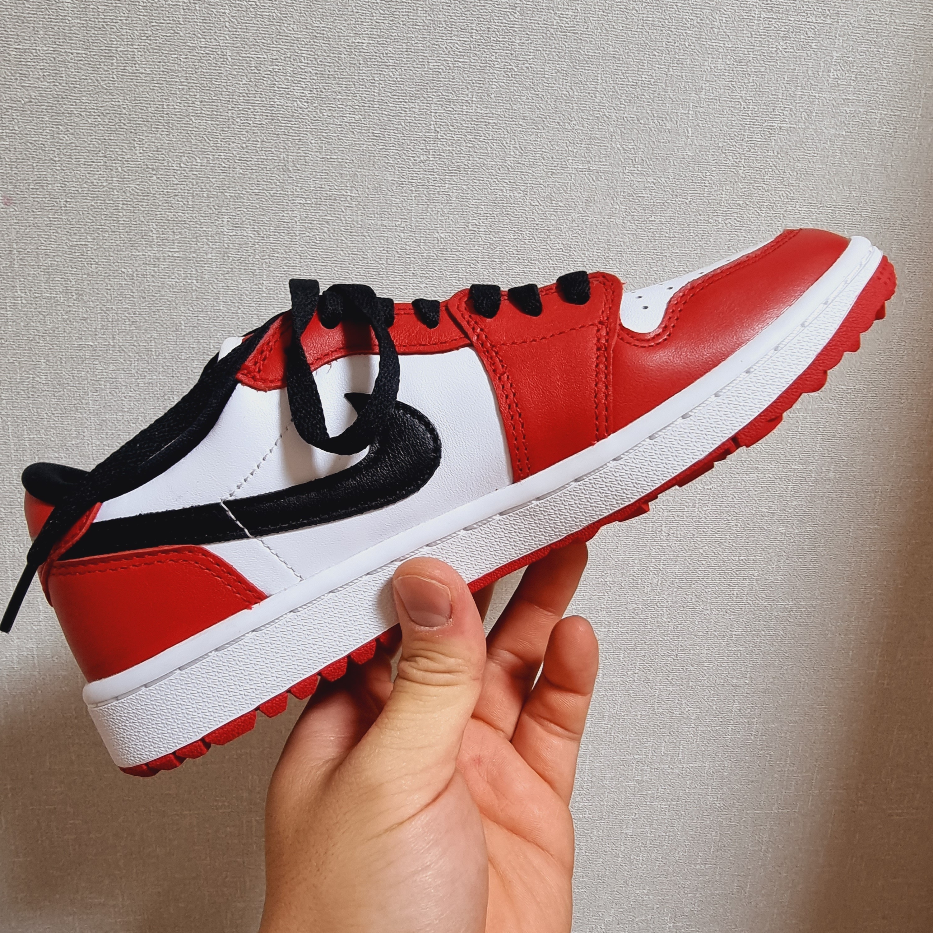 Jordan 1 Low Golf Chicago 착용 스타일 - 1