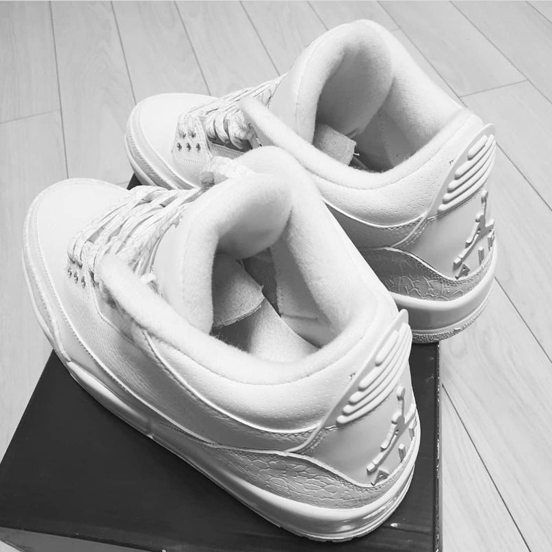 Jordan 3 Retro Silver Anniversary 착용 스타일 - 2