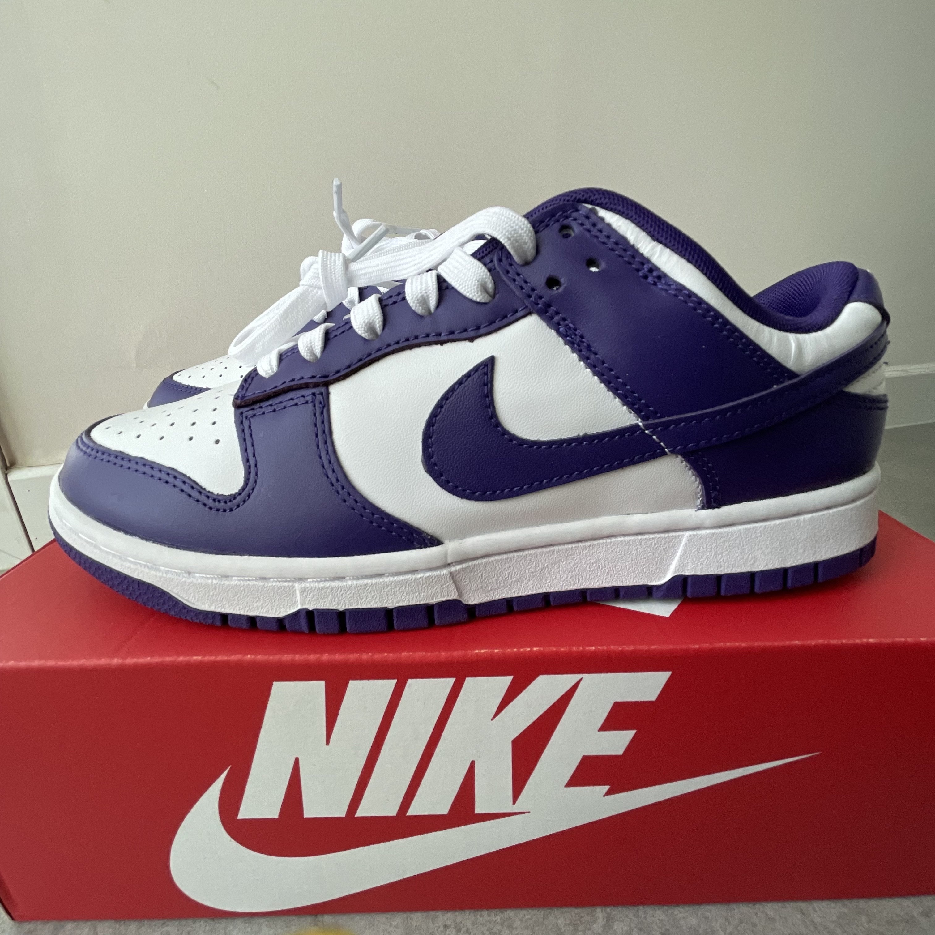 Nike Dunk Low Retro Championship Court Purple 착용 스타일 - 2