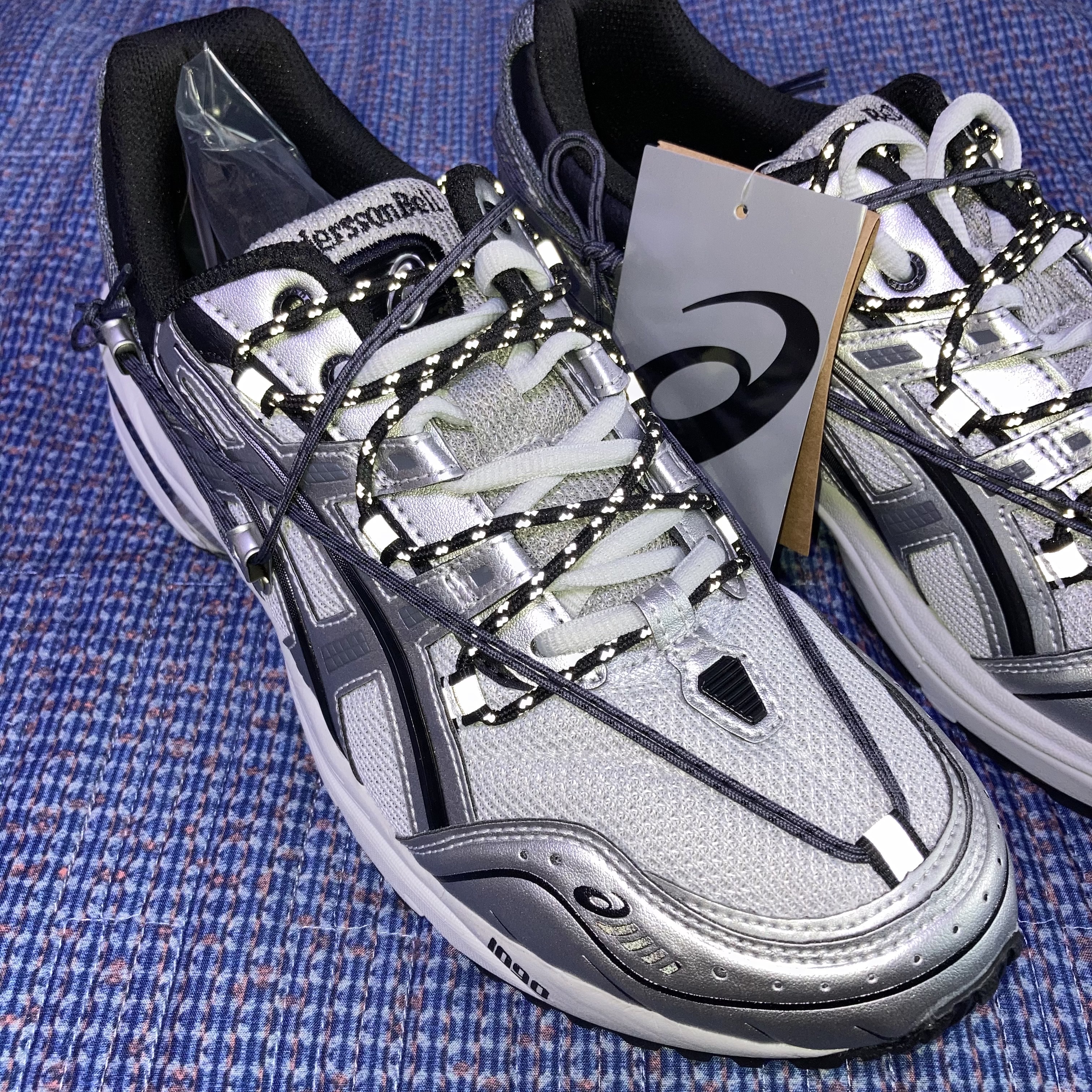 Asics x Andersson Bell Gel-1090 Glacier Grey Silver 착용 스타일 - 2
