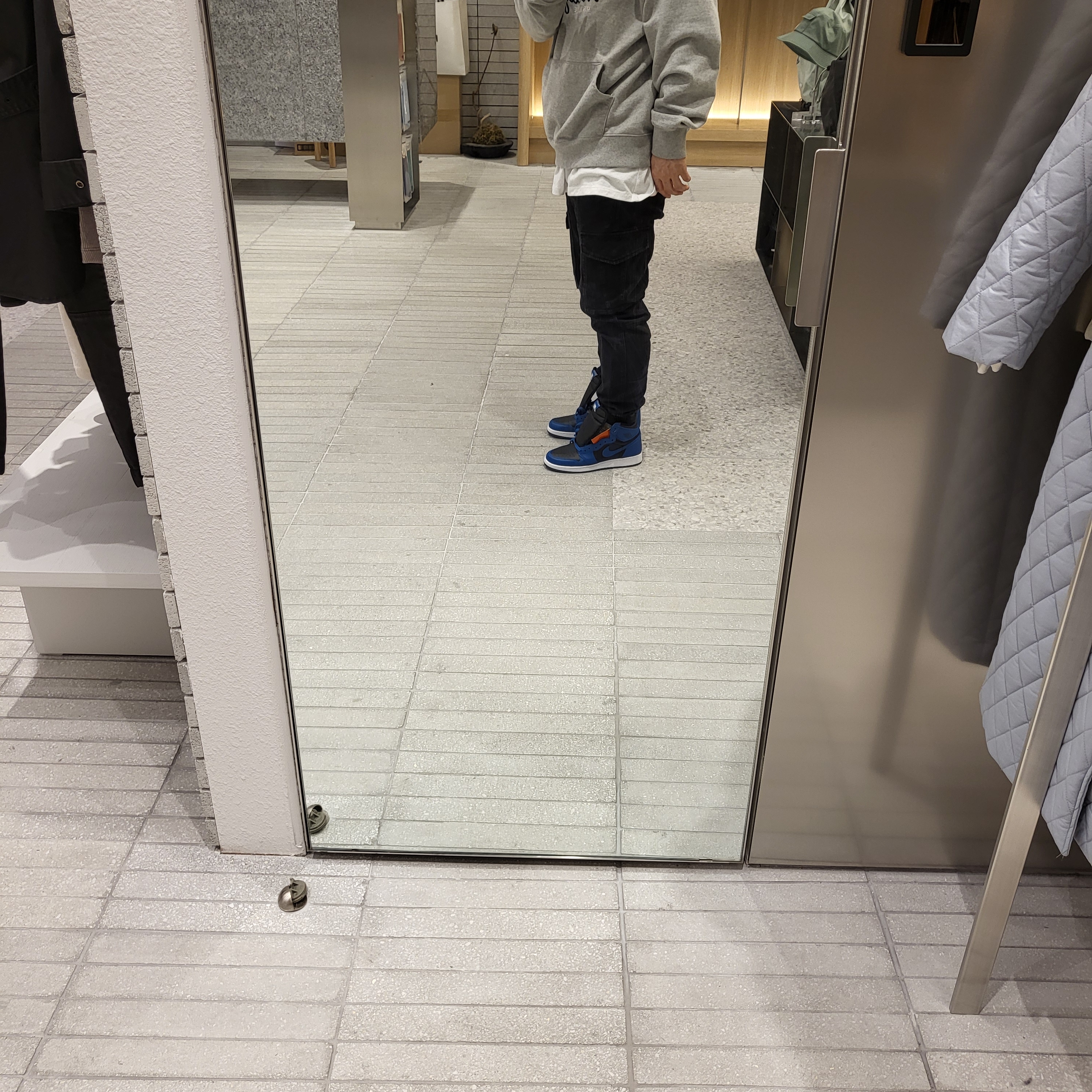 Jordan 1 Retro High OG Dark Marina Blue, (GS) Jordan 1 Retro High OG Dark Marina Blue 착용 스타일 - 2
