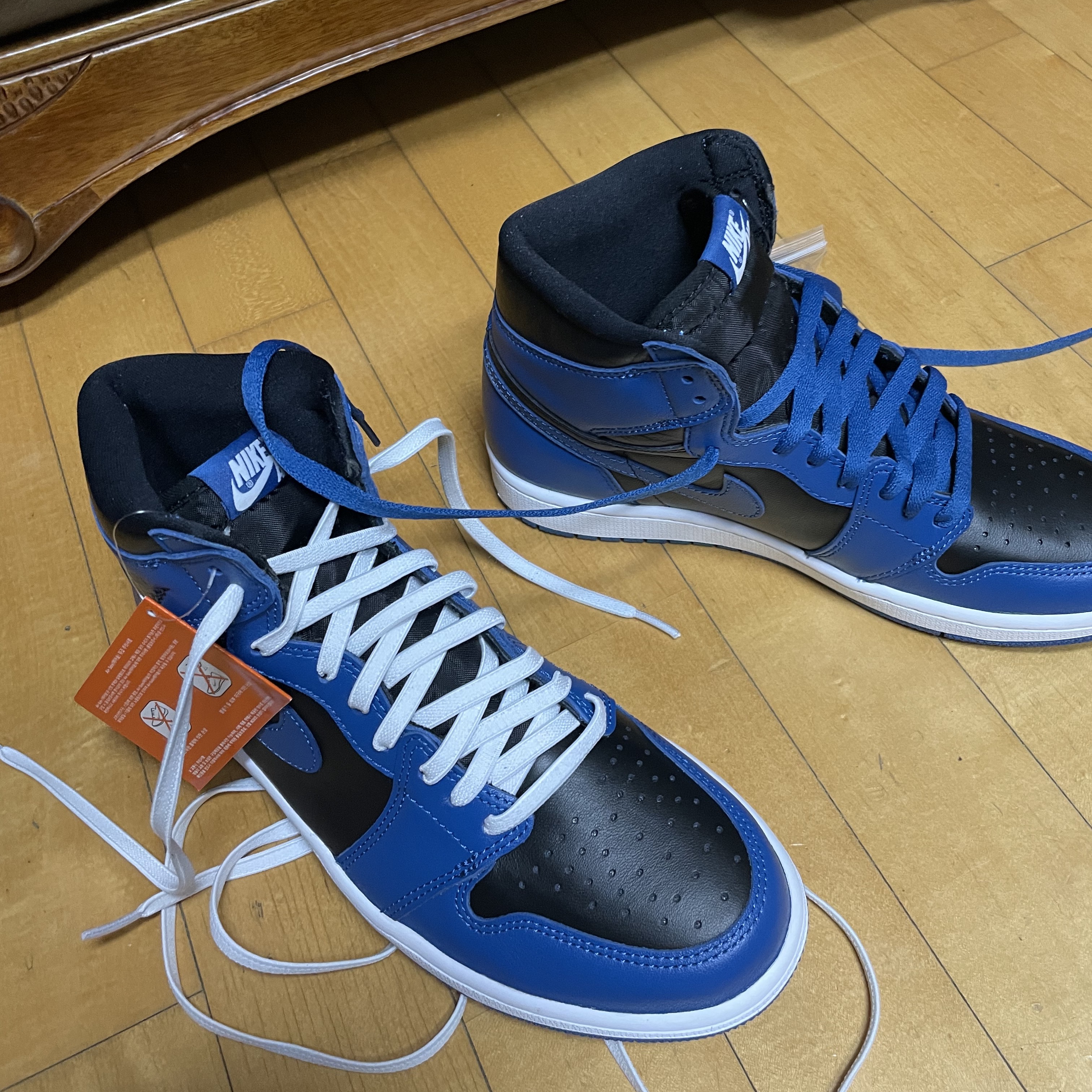 Jordan 1 Retro High OG Dark Marina Blue 착용 스타일 - 4