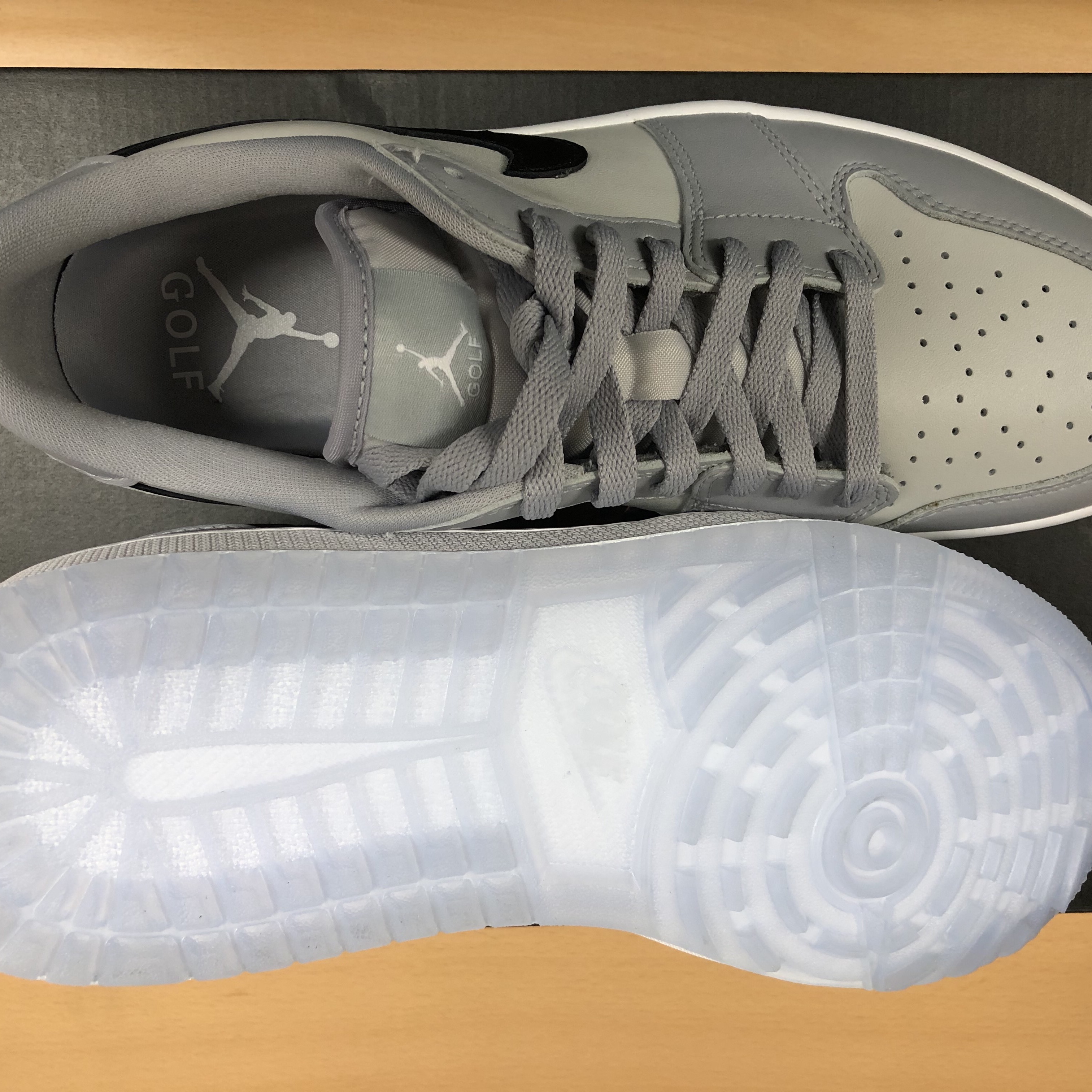 Jordan 1 Low Golf Wolf Grey 착용 스타일 - 3