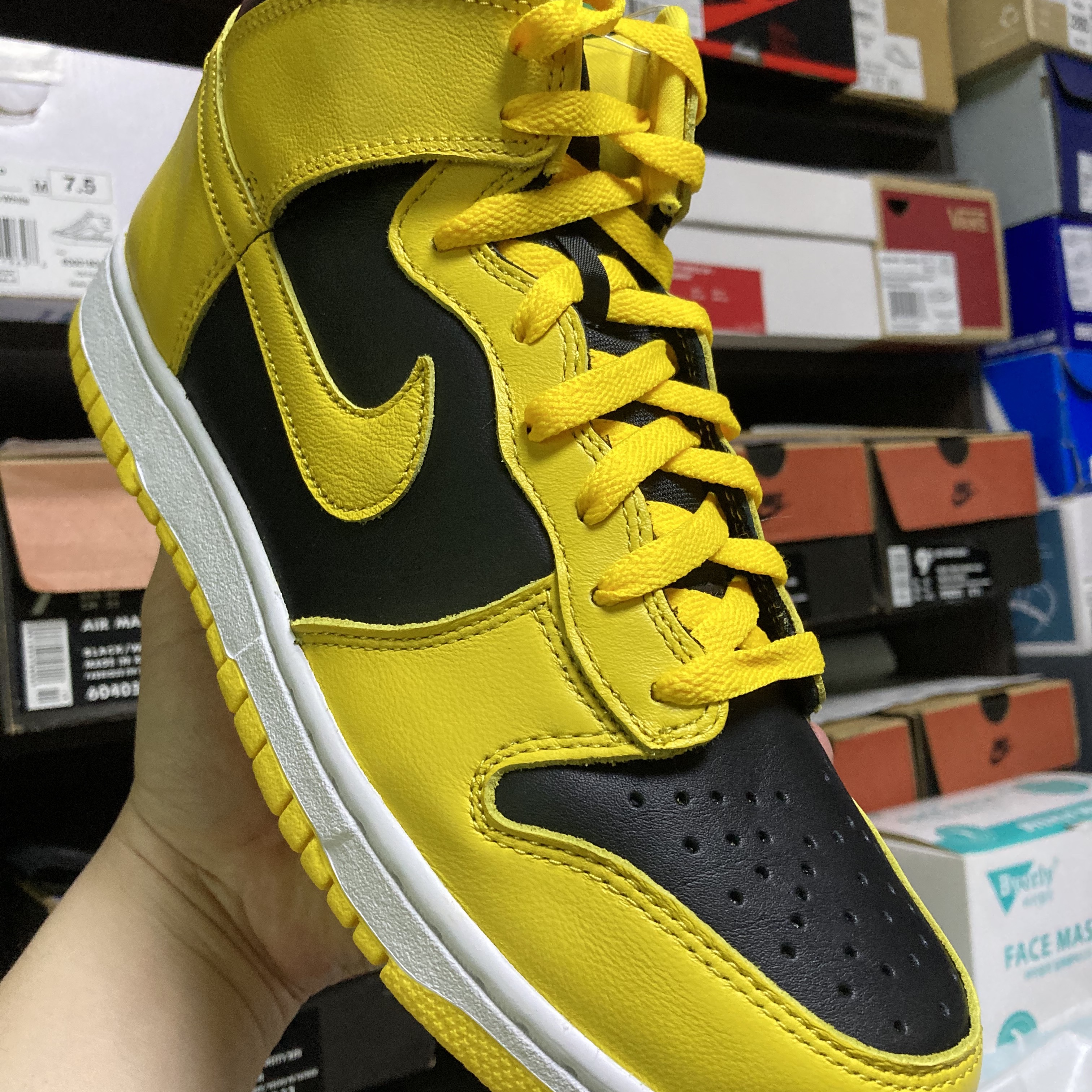 Nike Dunk High SP Varsity Maize 착용 스타일 - 1