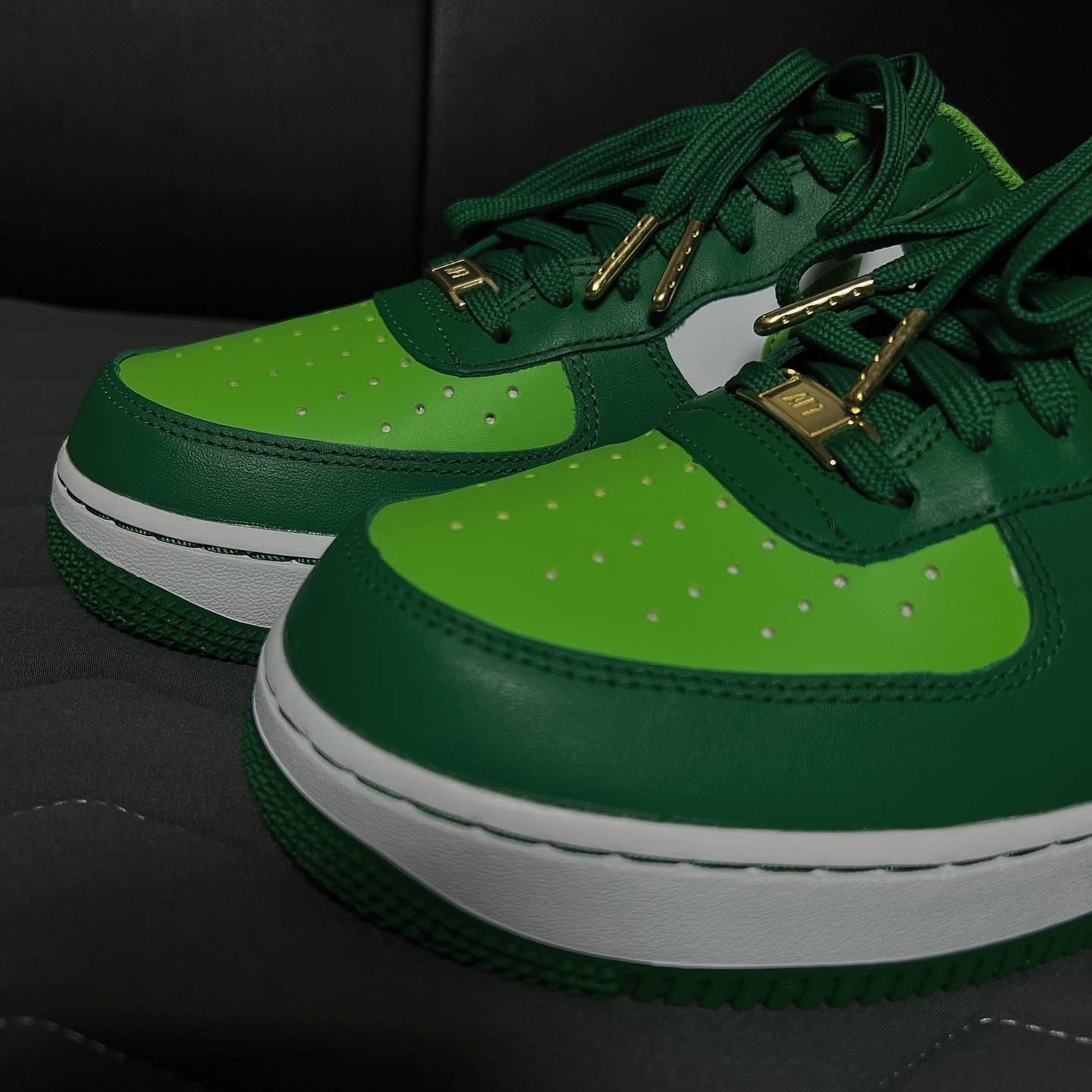 Nike Air Force 1 Low Saint Patrick's Day 착용 스타일 - 3
