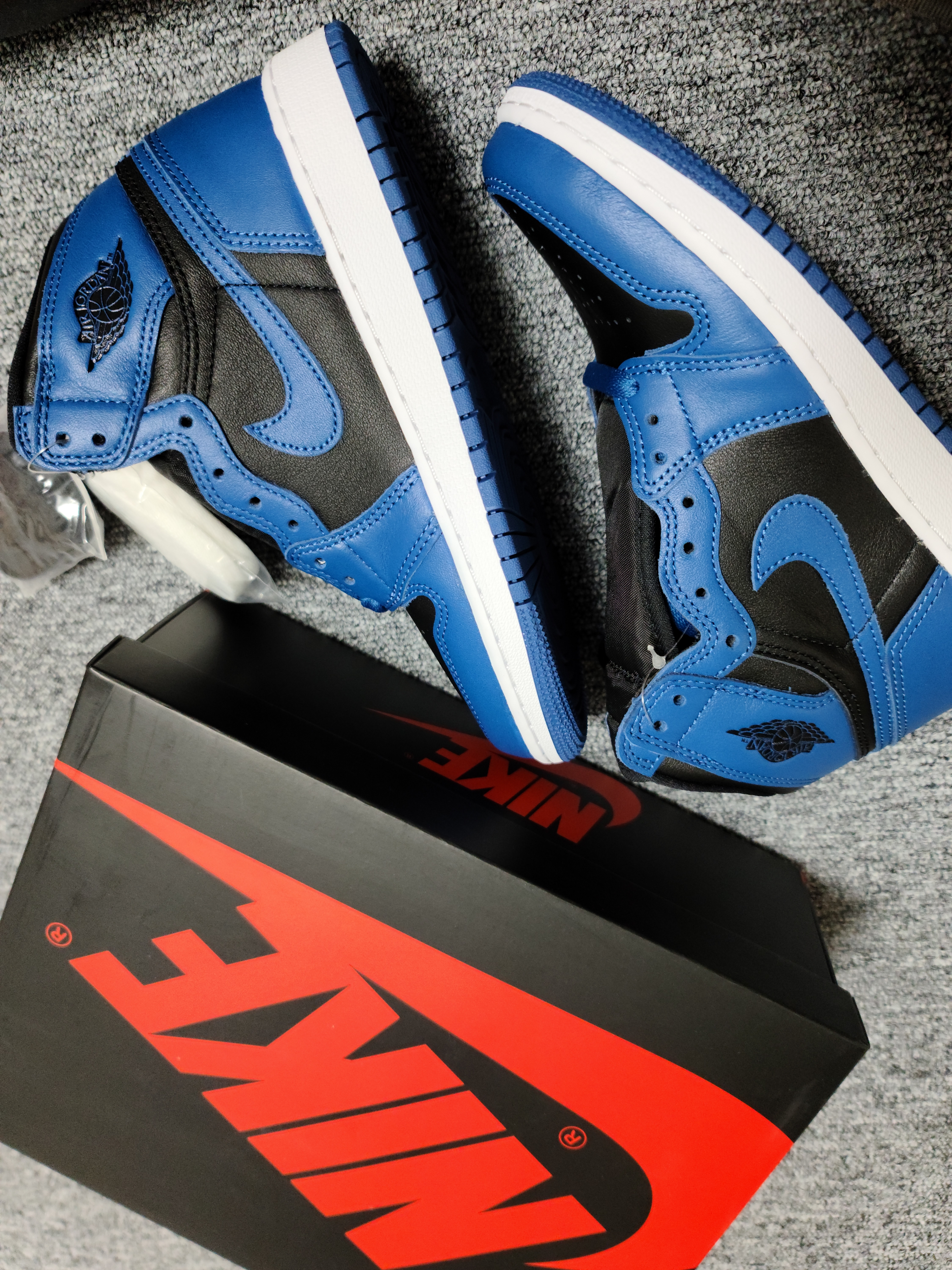 (GS) Jordan 1 Retro High OG Dark Marina Blue 착용 스타일