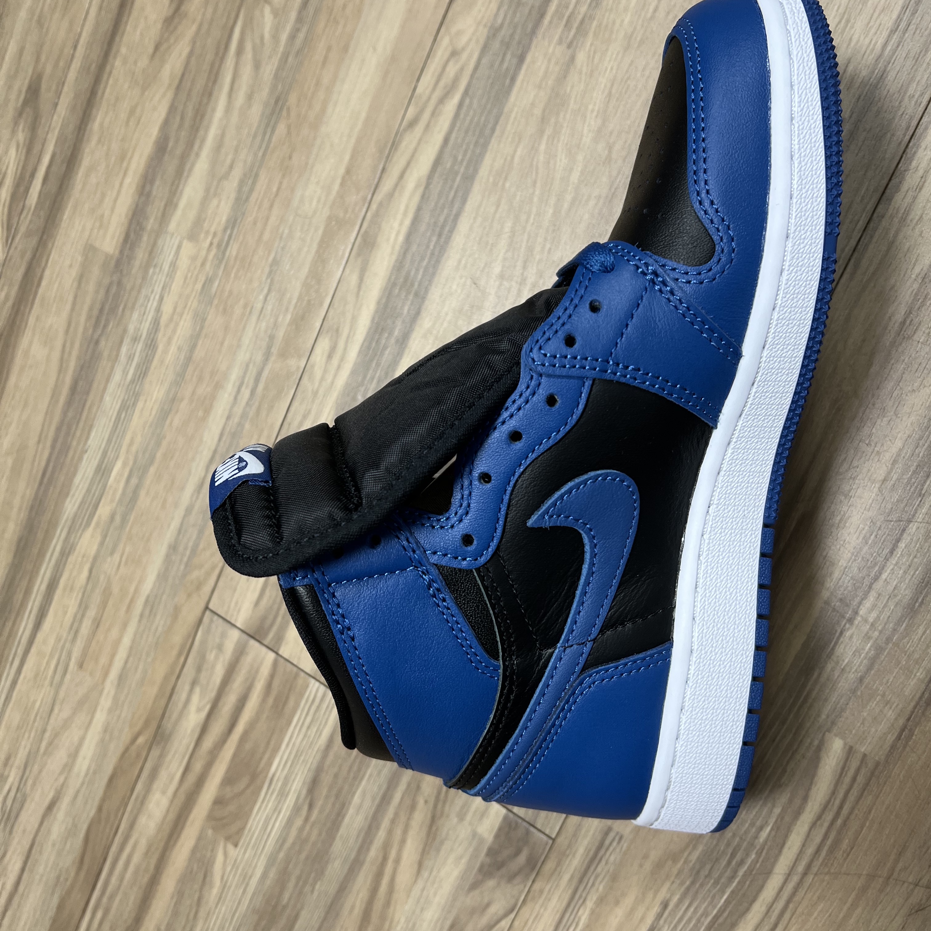 (GS) Jordan 1 Retro High OG Dark Marina Blue 착용 스타일 - 3