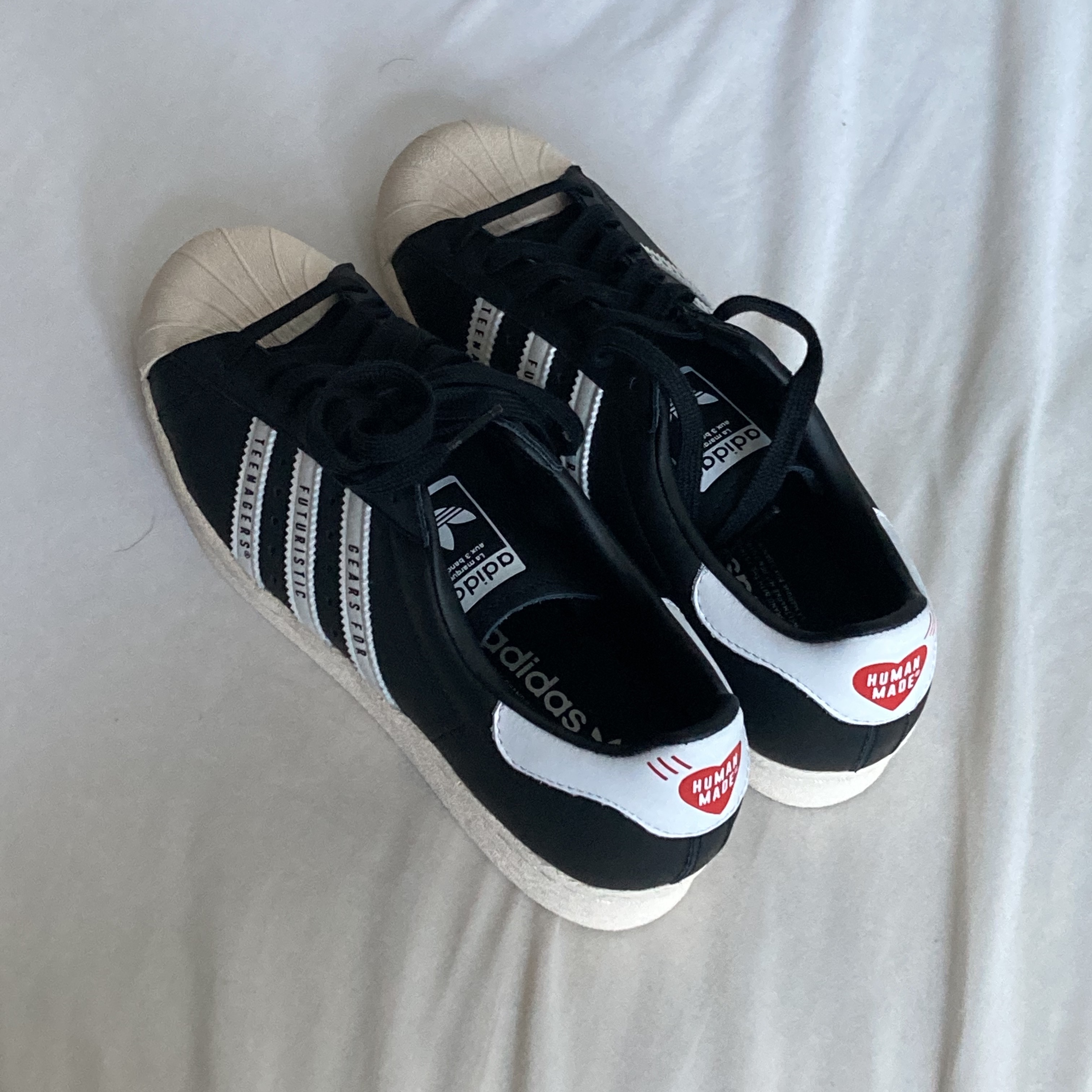 Adidas x Human Made Superstar Black White 착용 스타일