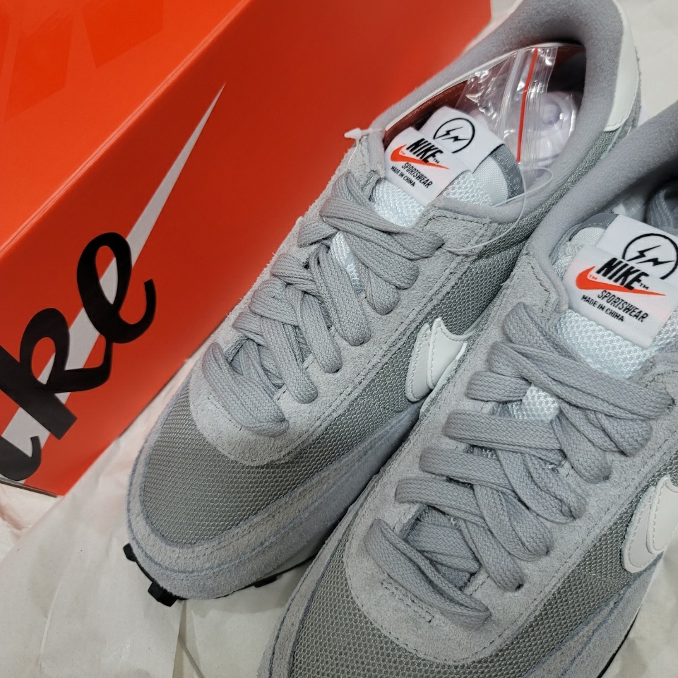Nike x Sacai x Fragment LDWaffle Light Smoke Grey 착용 스타일