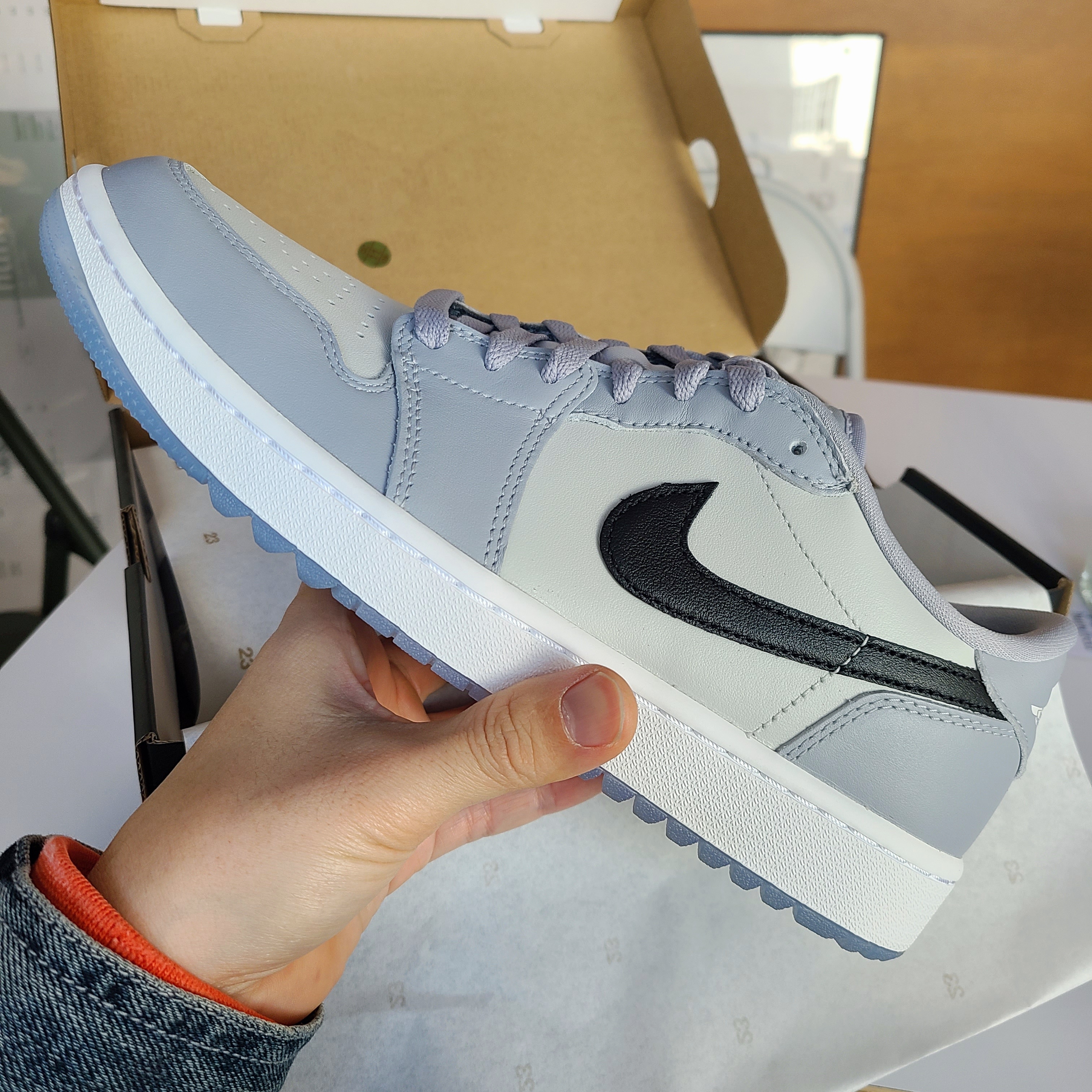 Jordan 1 Low Golf Wolf Grey 착용 스타일