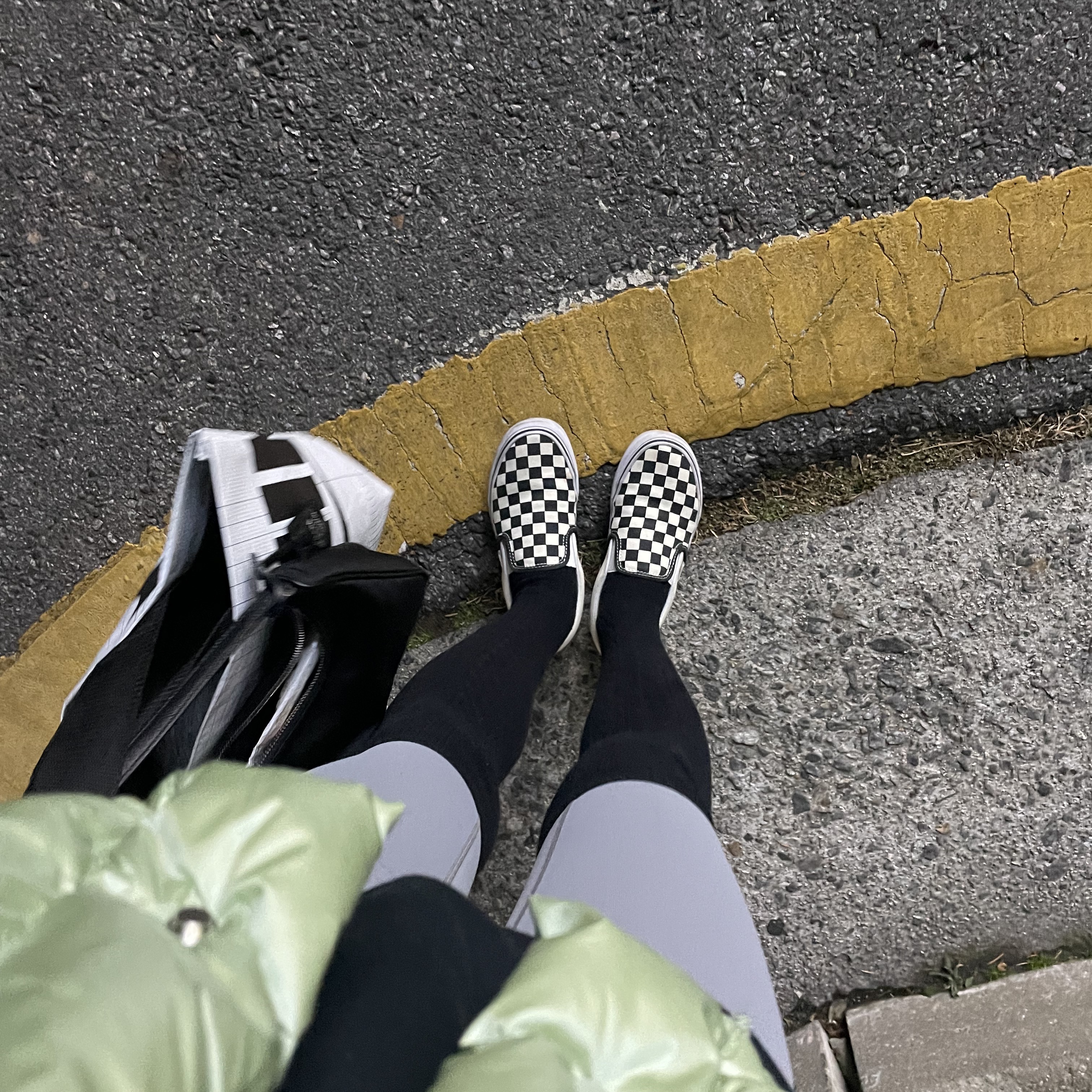 Vans Vault OG Classic Slip-On Checkerboard 착용 스타일