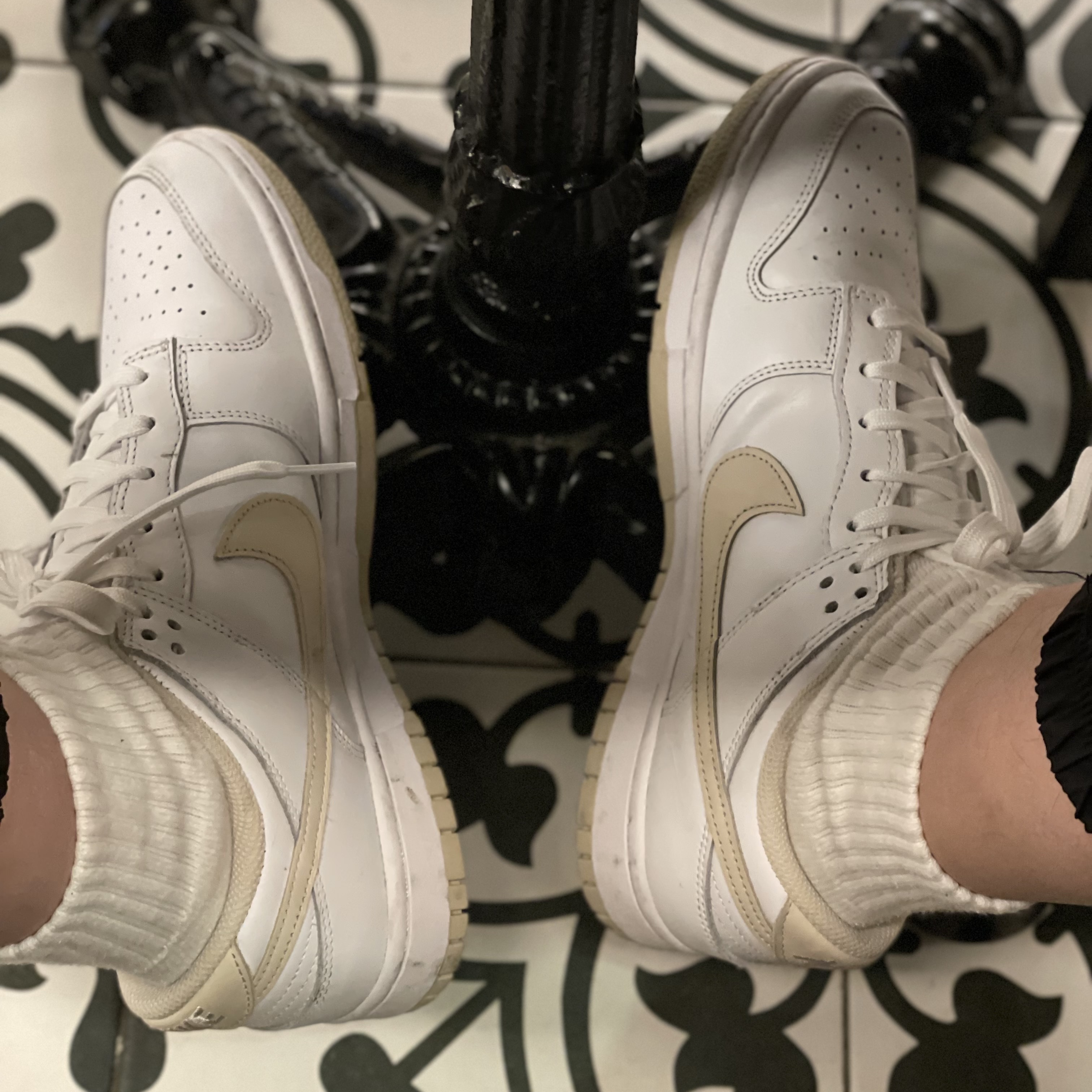 (W) Nike Dunk Low Pearl White 착용 스타일