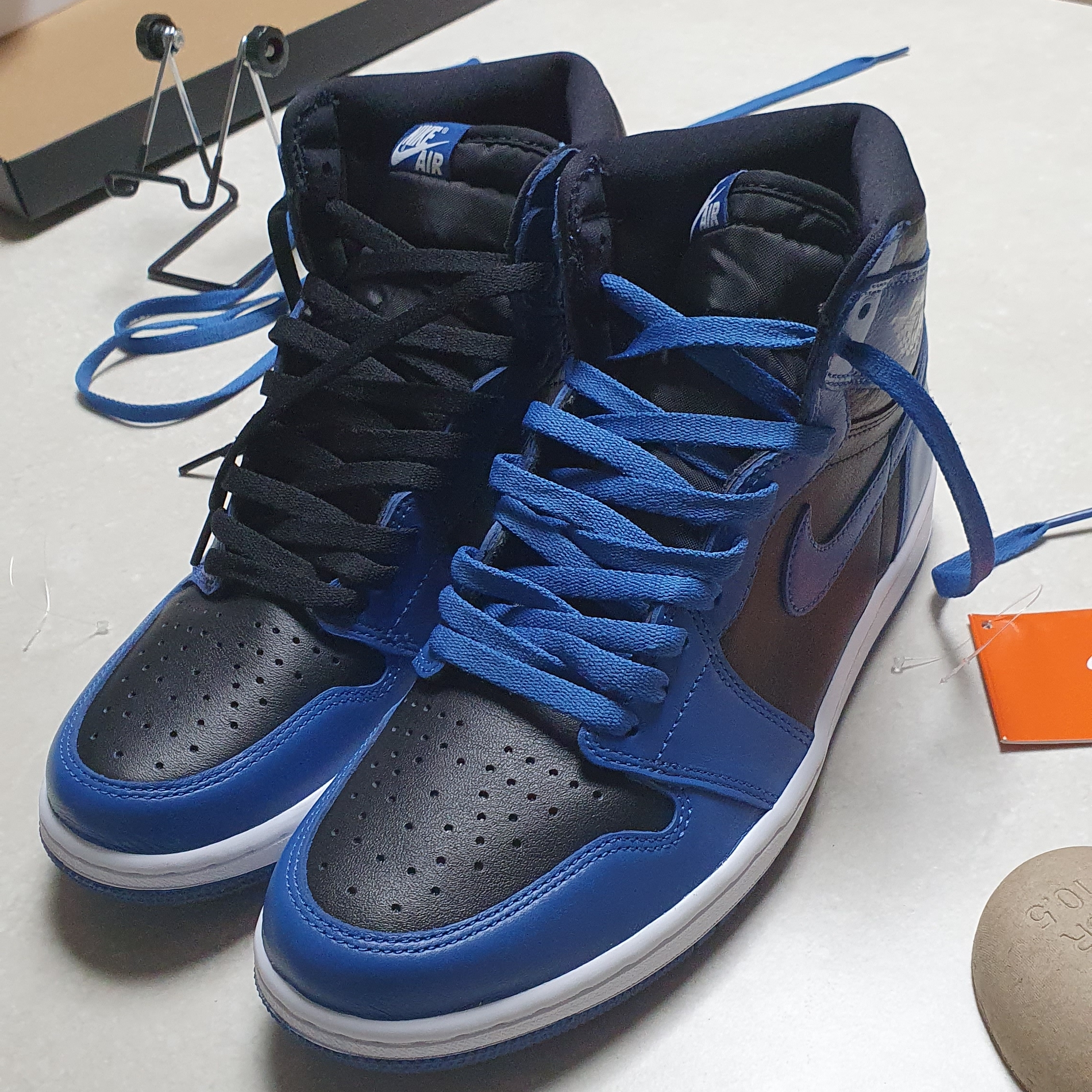 Jordan 1 Retro High OG Dark Marina Blue 착용 스타일 - 1