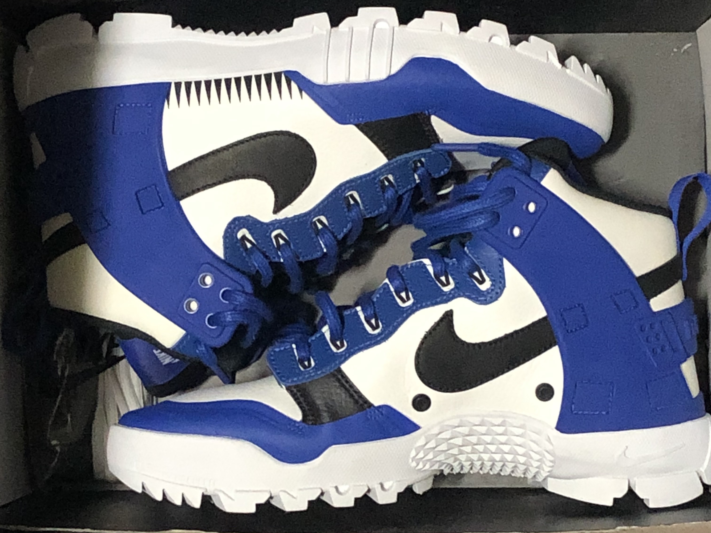 Nike x Undercover SFB Jungle Dunk White 착용 스타일 - 2