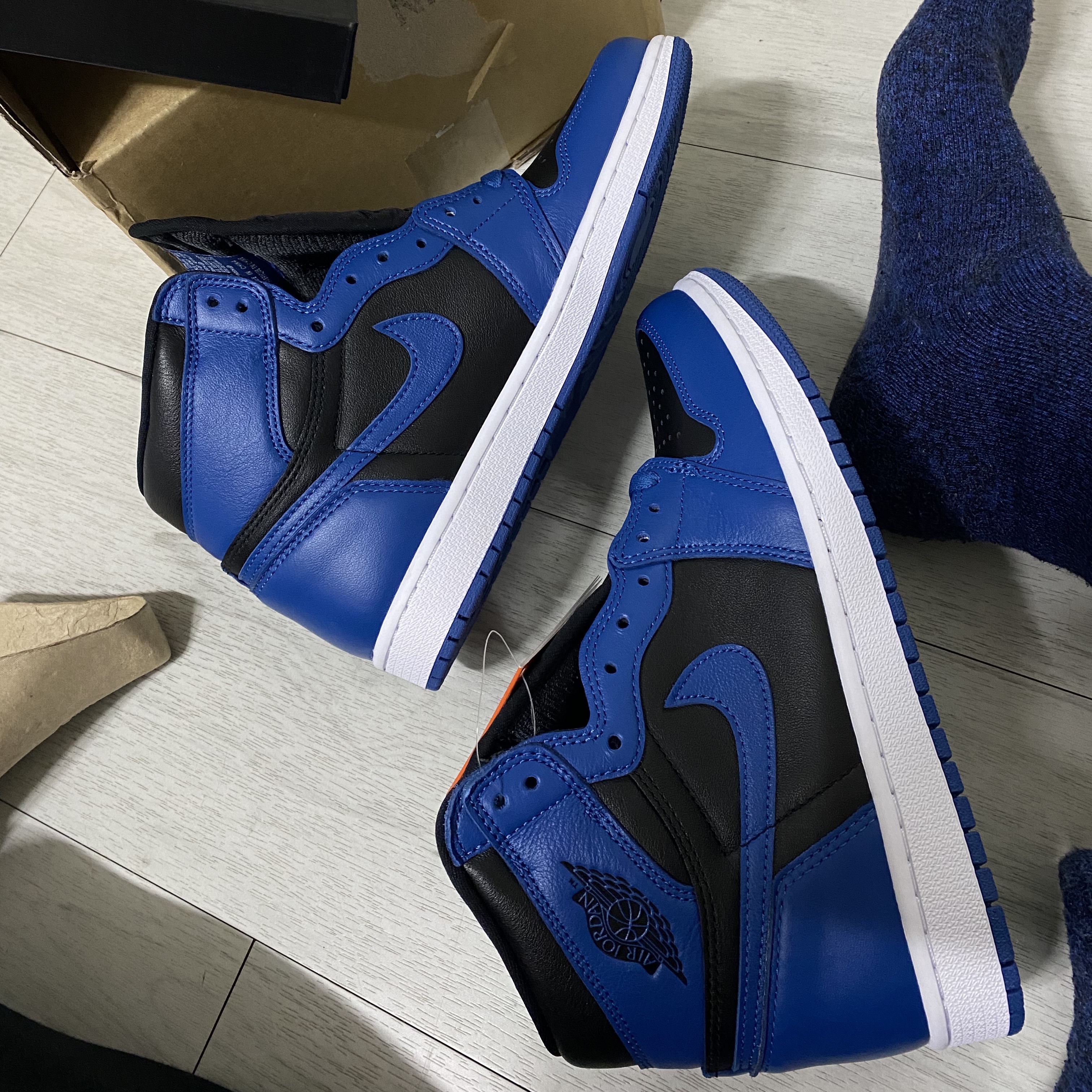 Jordan 1 Retro High OG Dark Marina Blue 착용 스타일