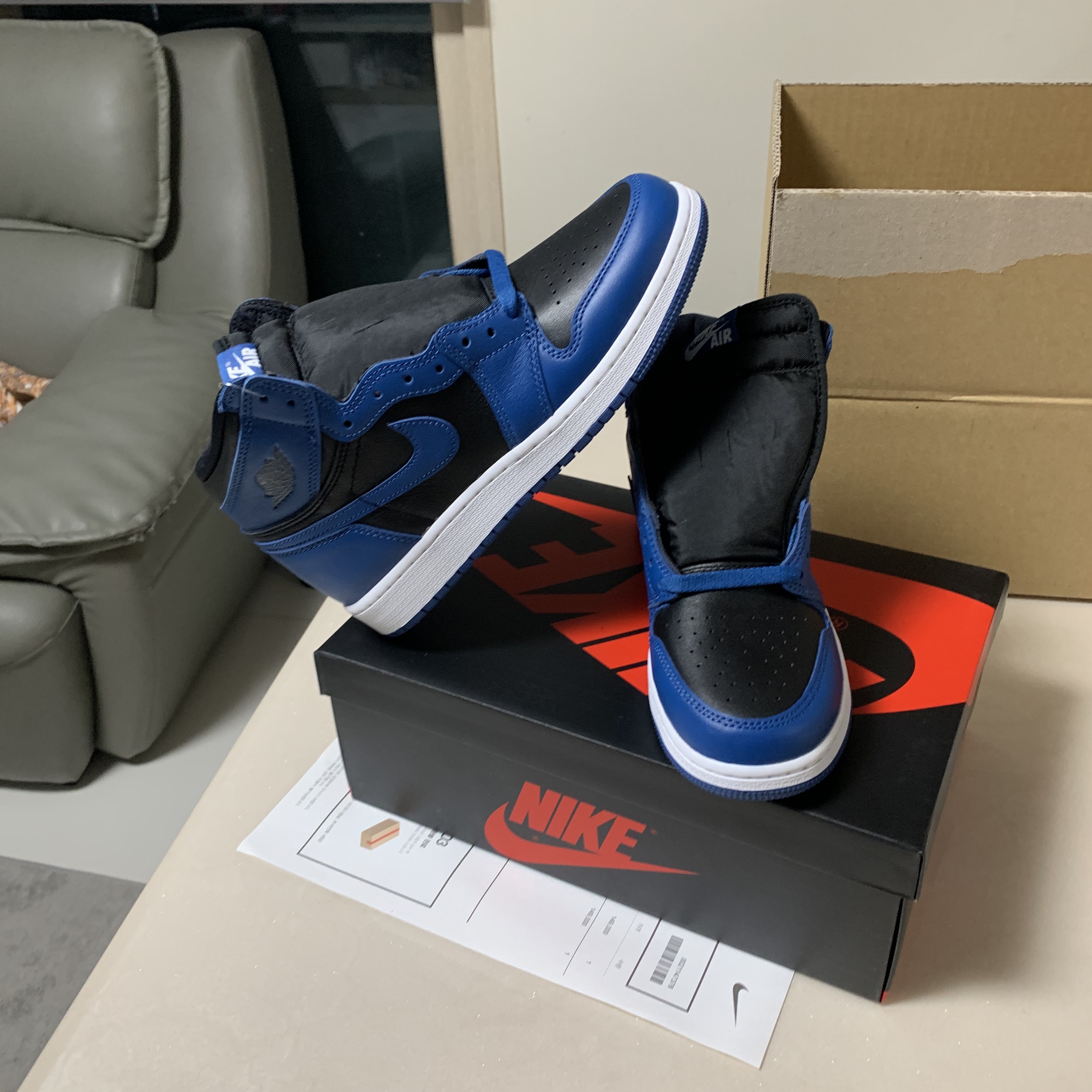 (GS) Jordan 1 Retro High OG Dark Marina Blue 착용 스타일 - 3